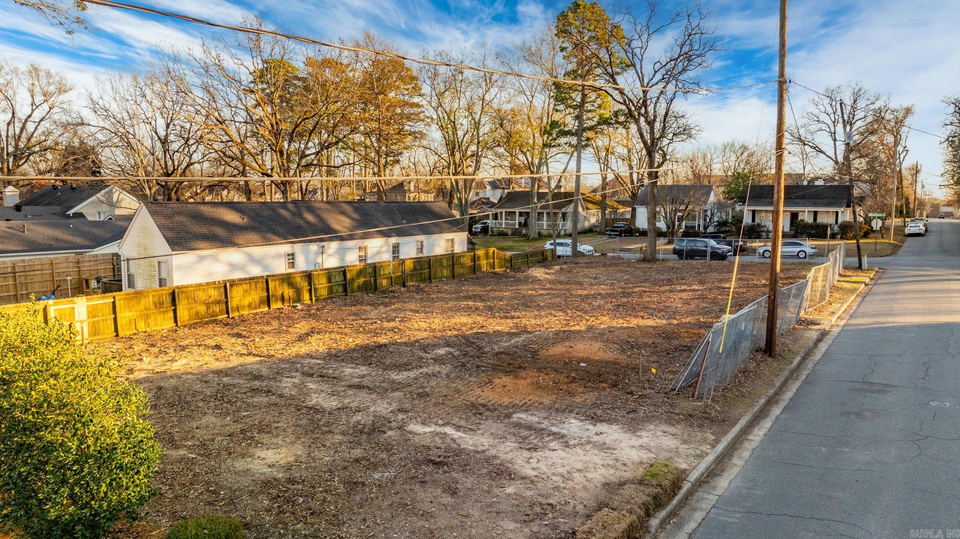 5520 Hawthorne  Little Rock, AR