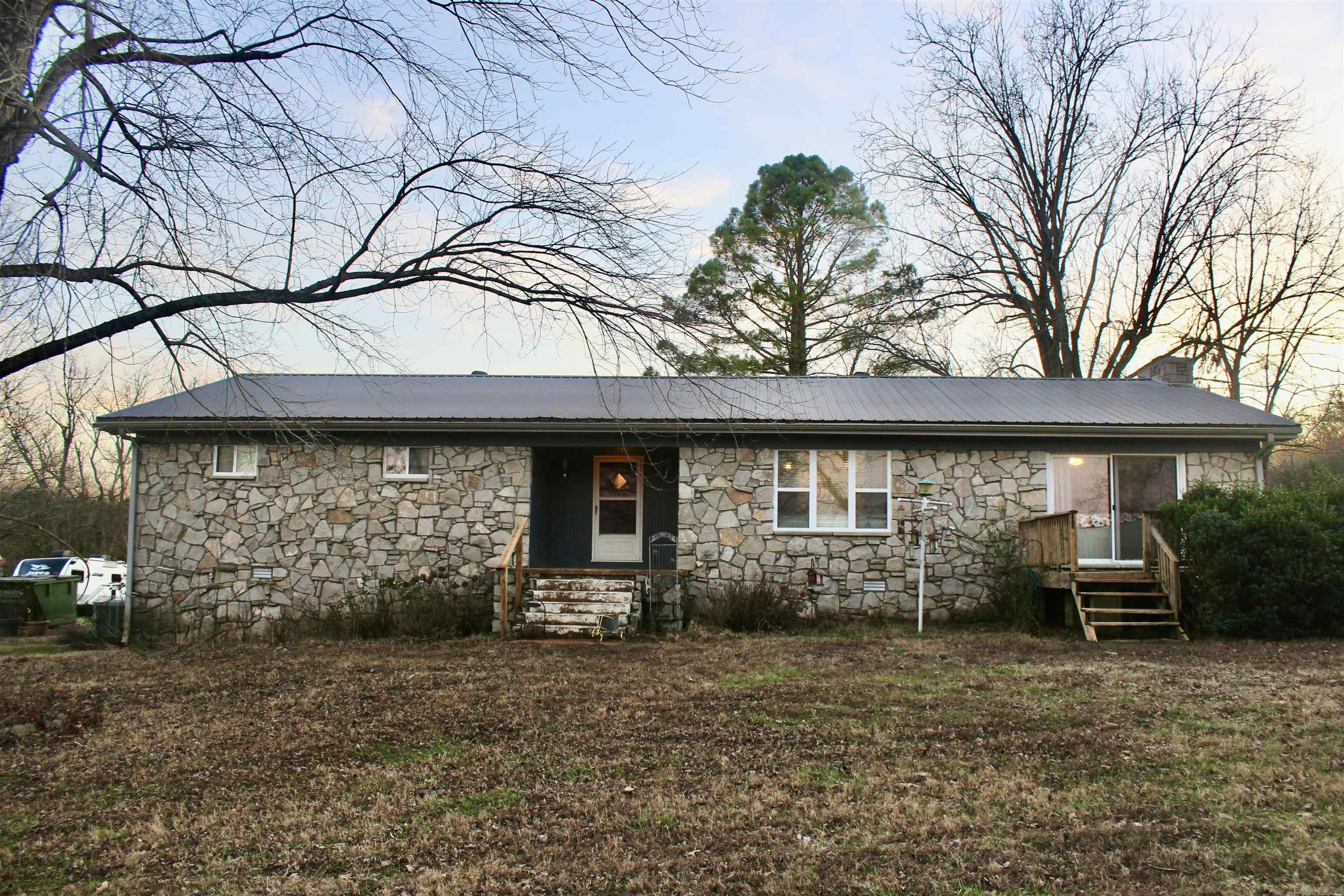 9982 Highway 62 Imboden, AR 72434