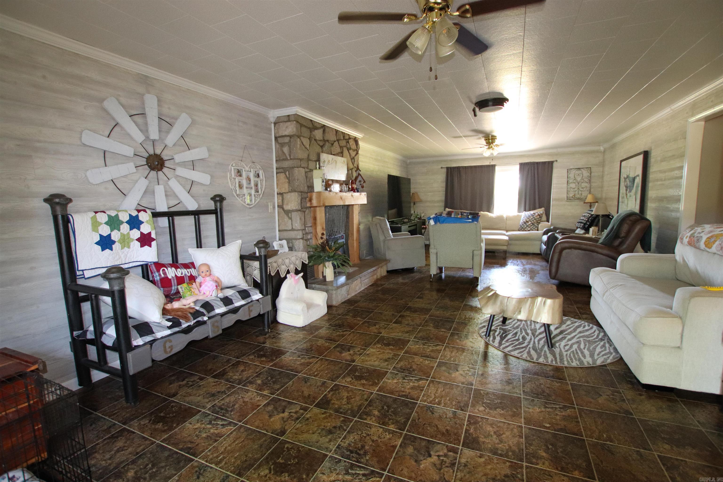 9982 Highway 62  Imboden, AR