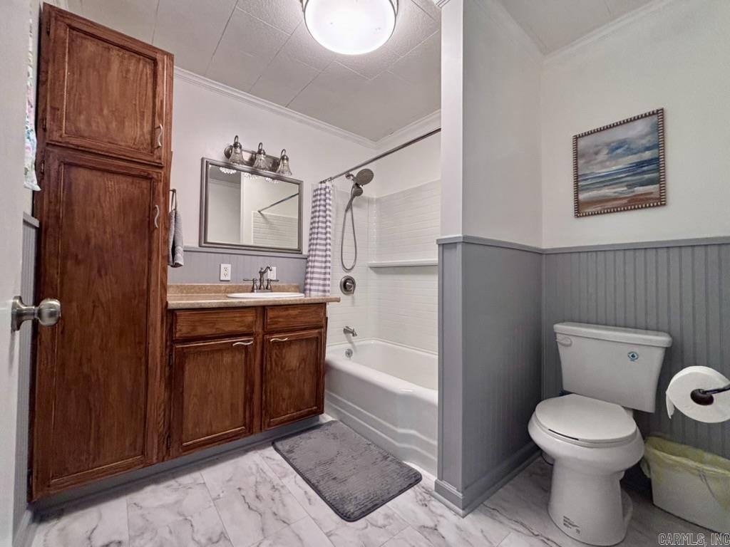 9982 Highway 62 Imboden, AR 72434