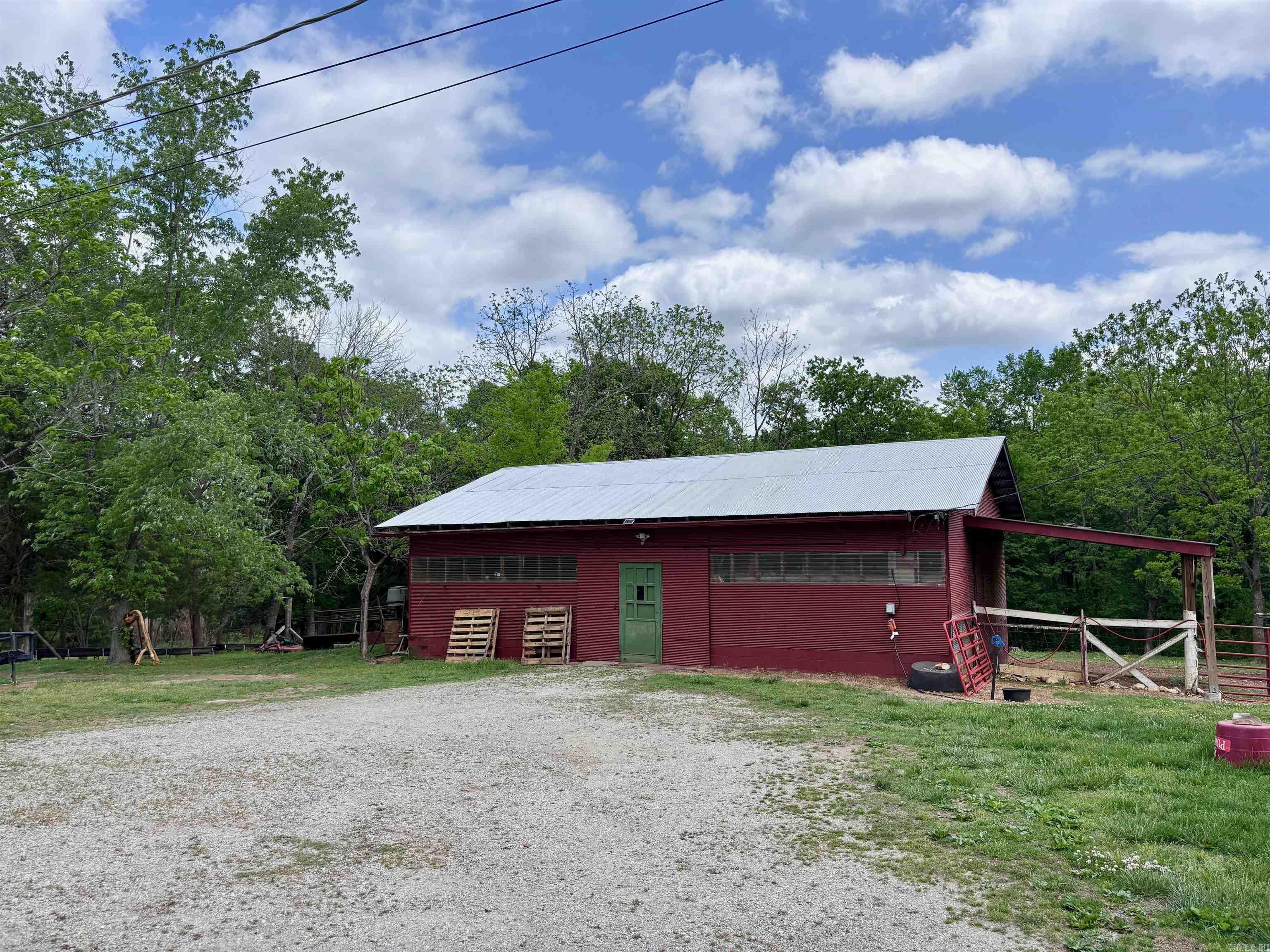 9982 Highway 62  Imboden, AR