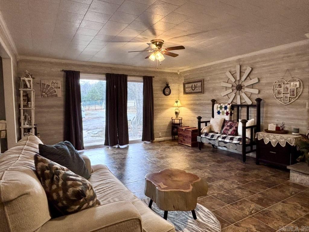 9982 Highway 62 Imboden, AR 72434