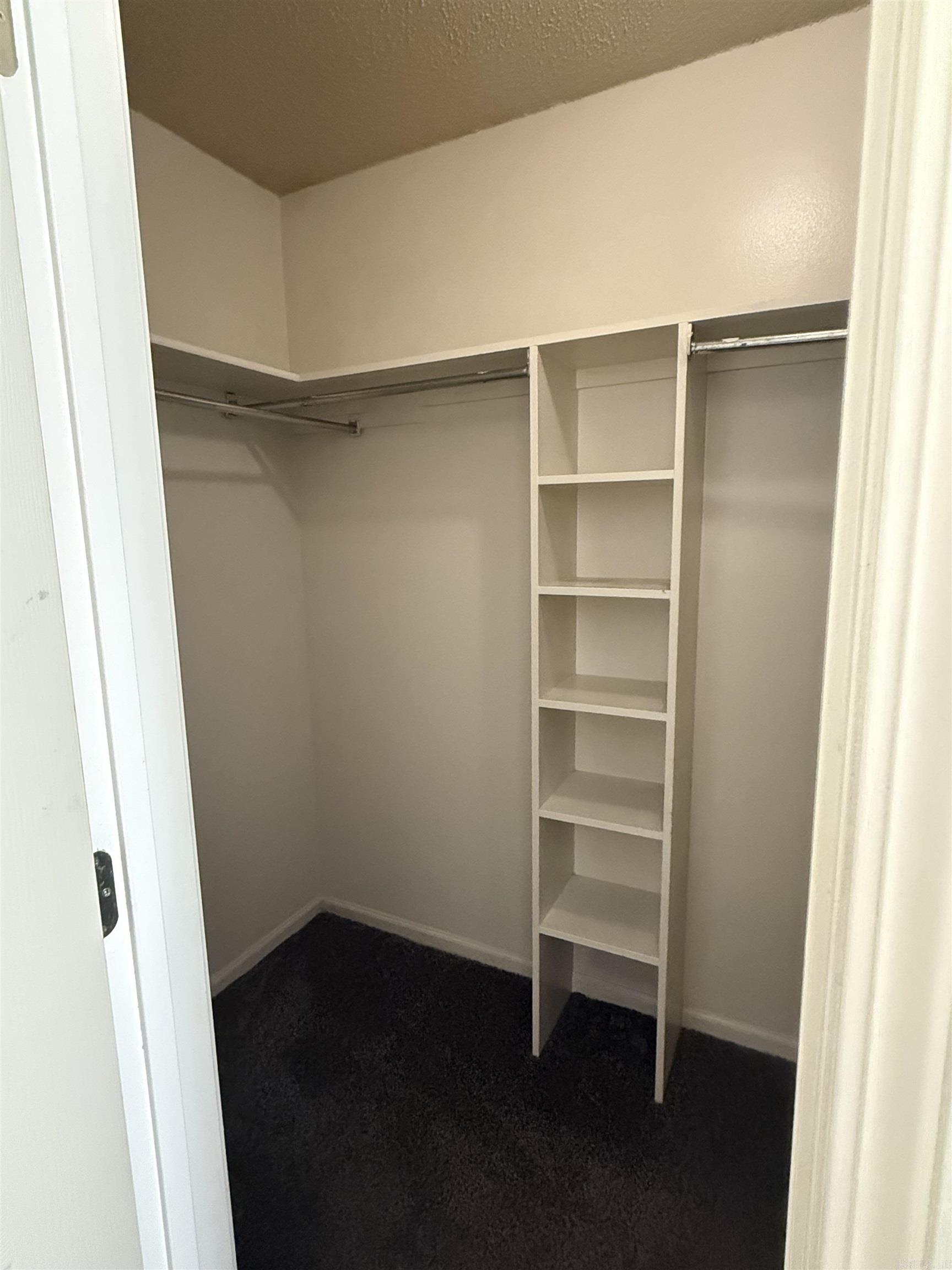 2102 Jonathan  Searcy, AR