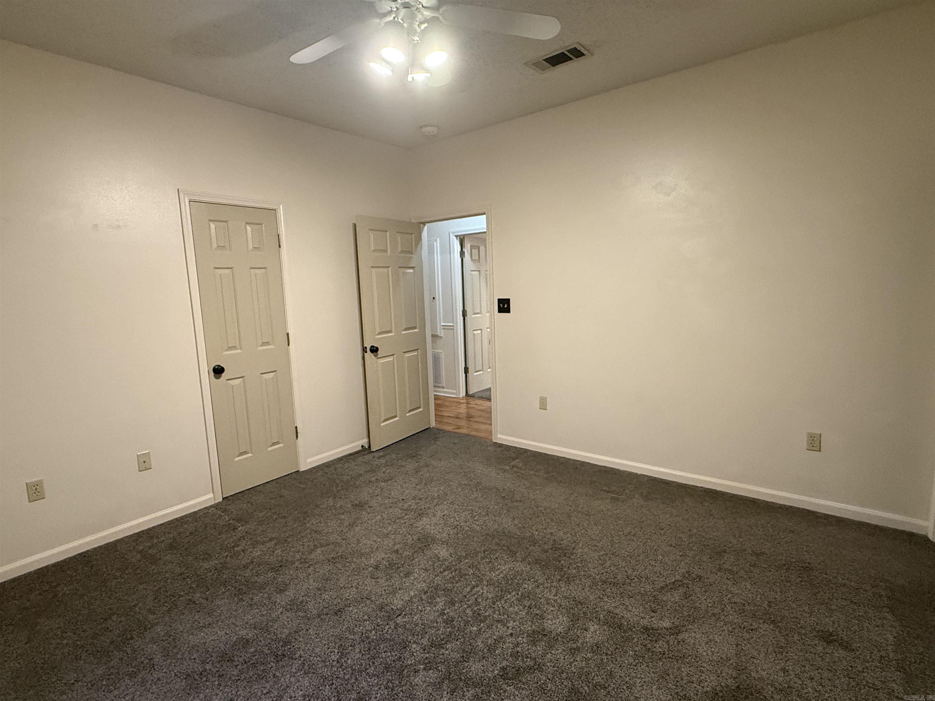 2102 Jonathan  Searcy, AR