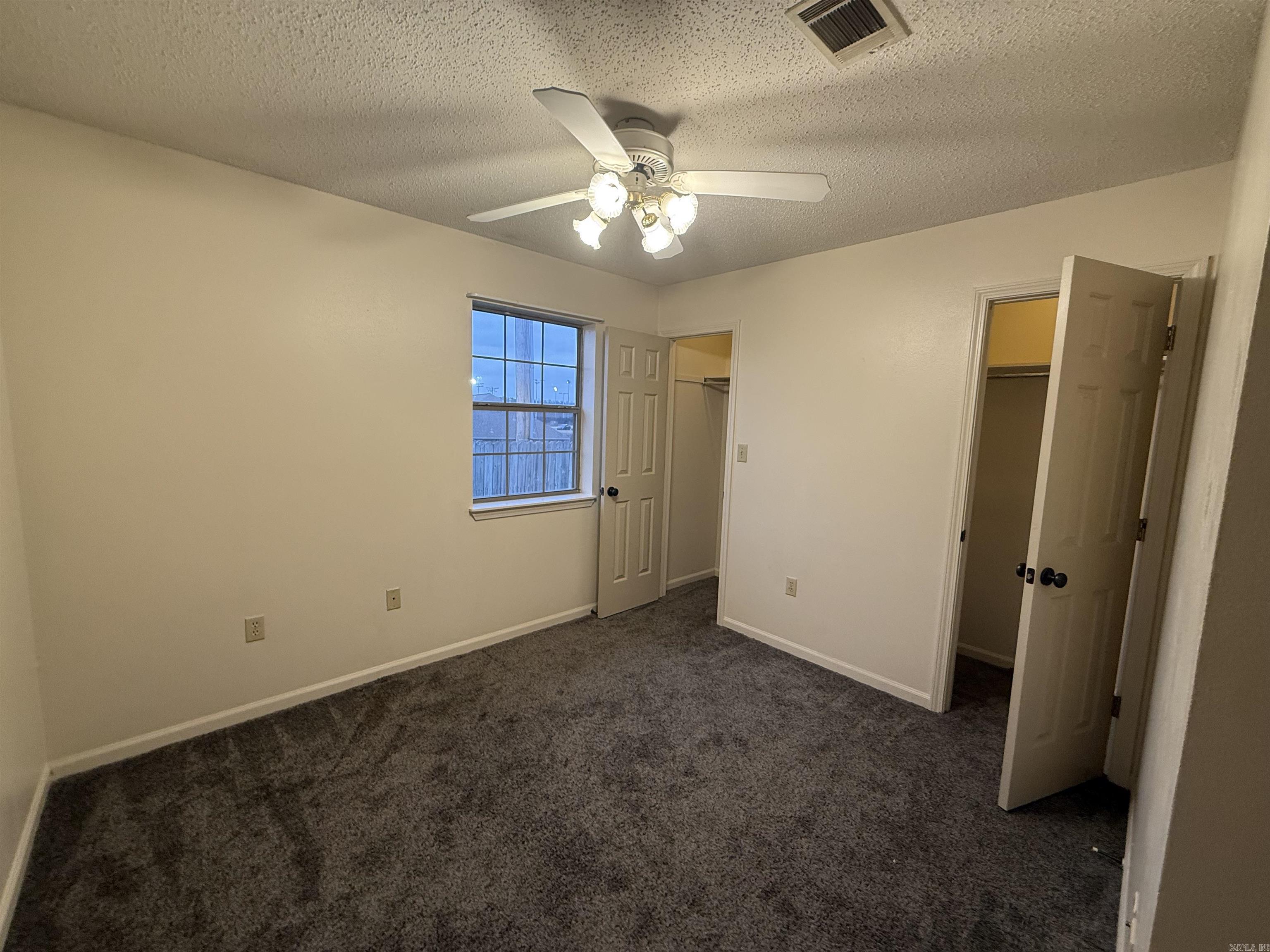 2102 Jonathan  Searcy, AR