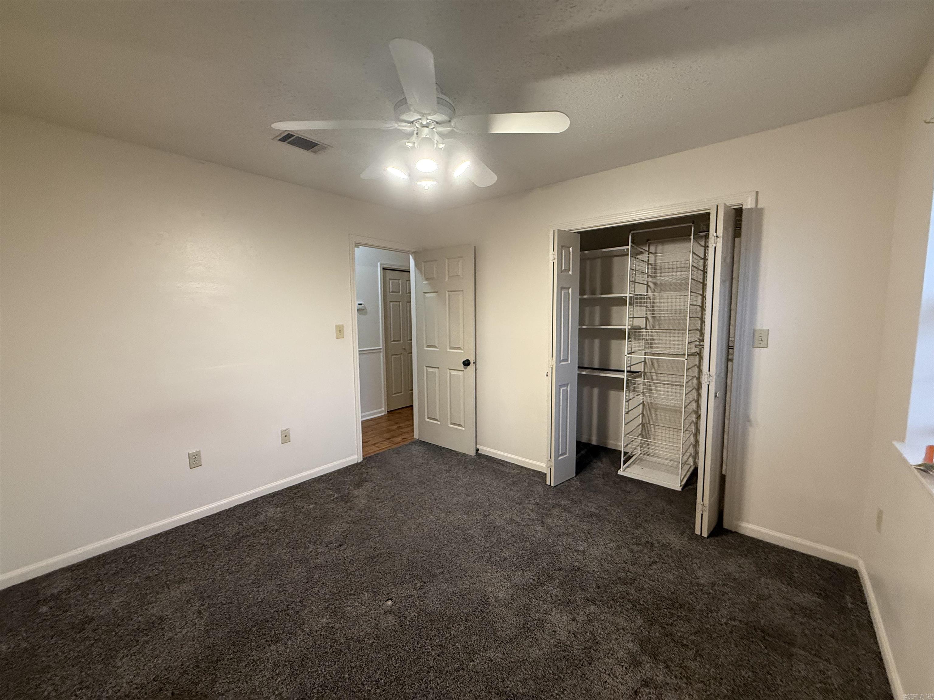 2102 Jonathan  Searcy, AR