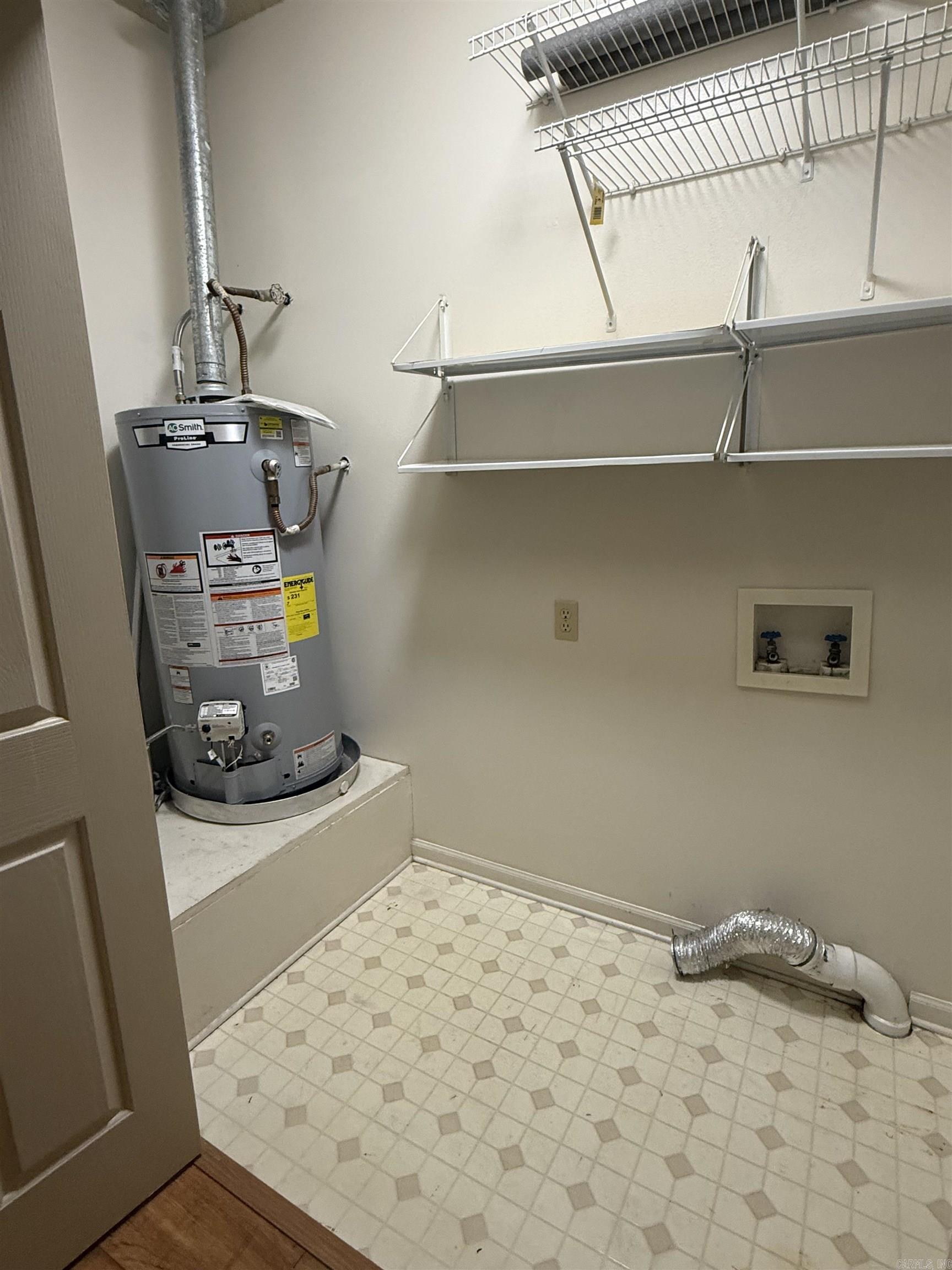 2102 Jonathan  Searcy, AR