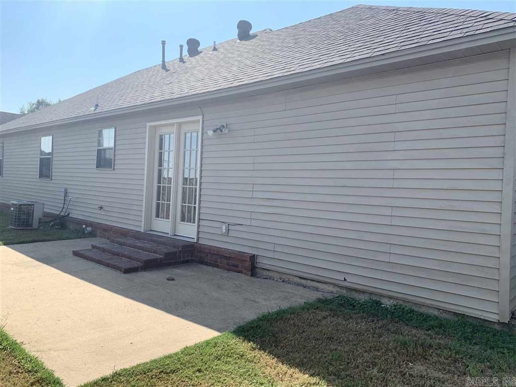 2102 Jonathan  Searcy, AR