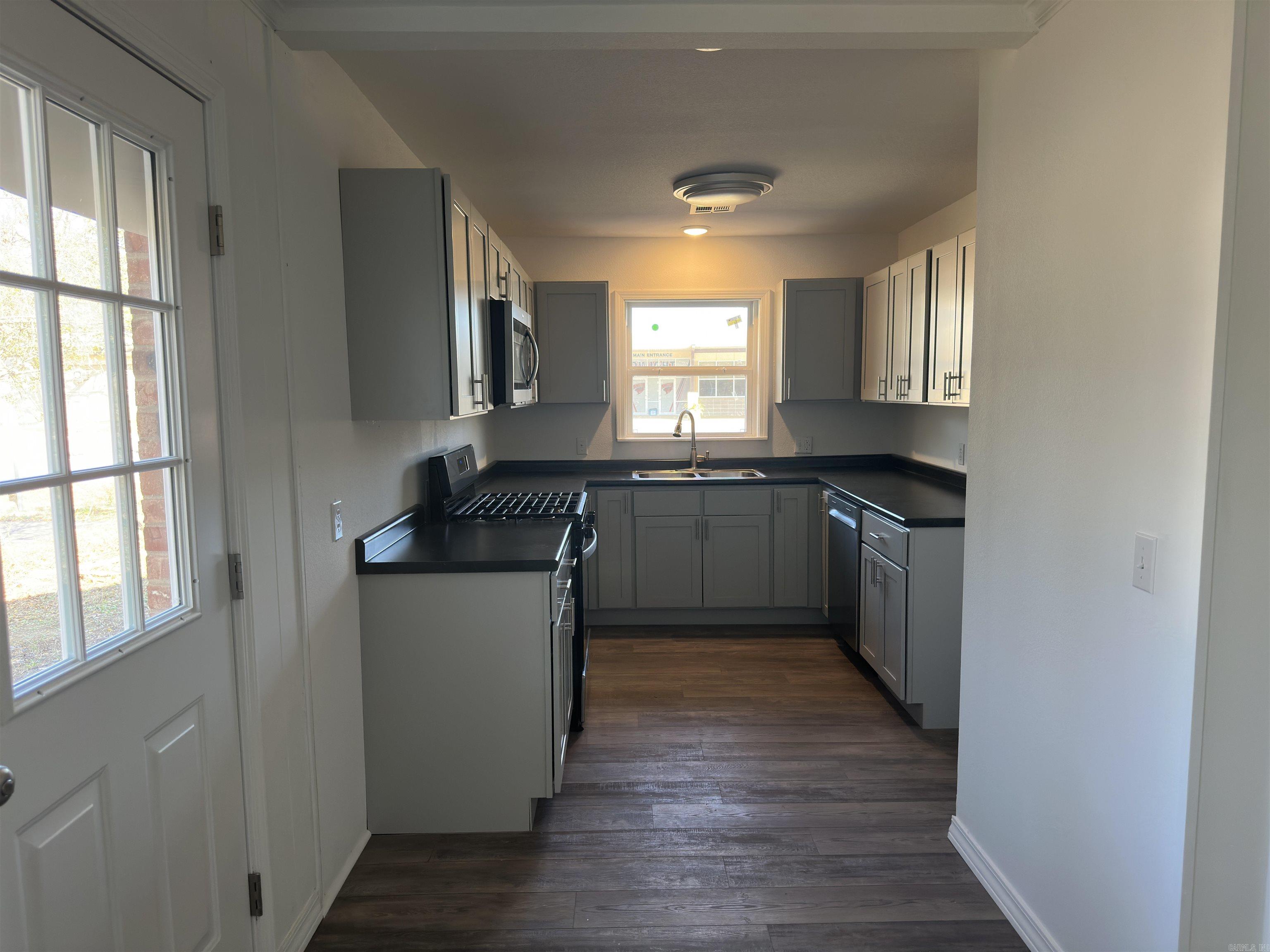 200 S Muskogee  Russellville, AR