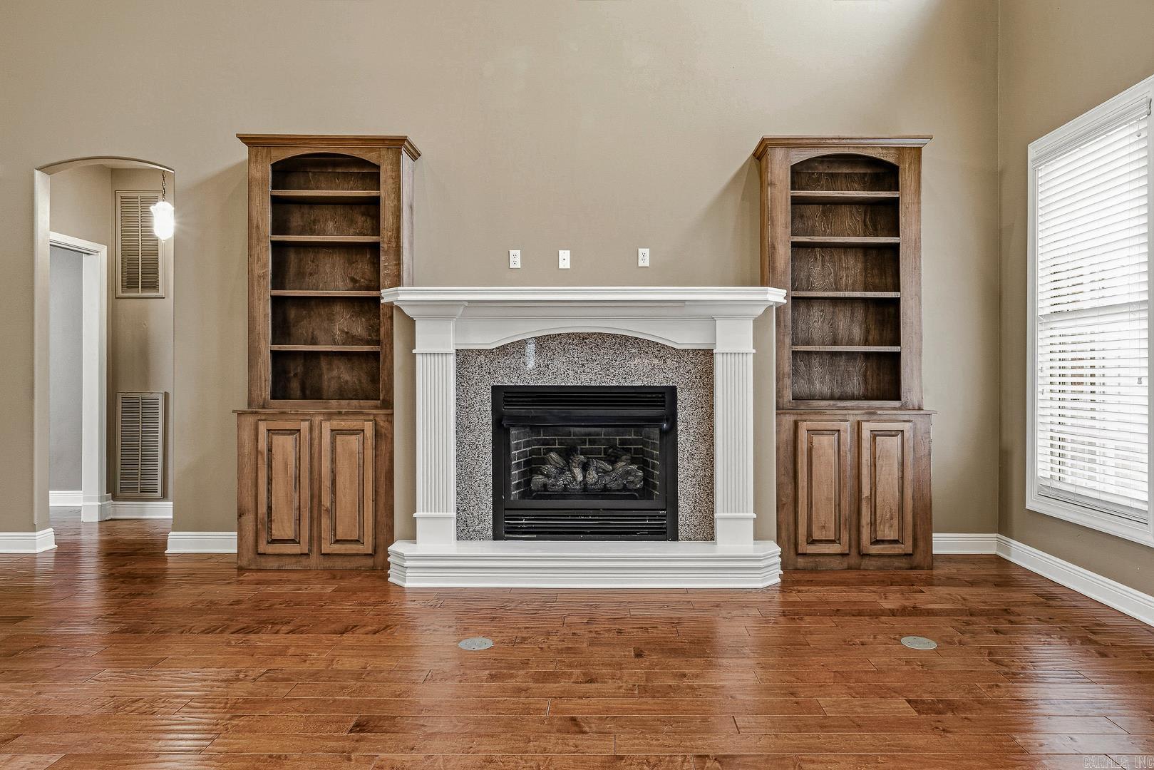 12 Victor  Paragould, AR