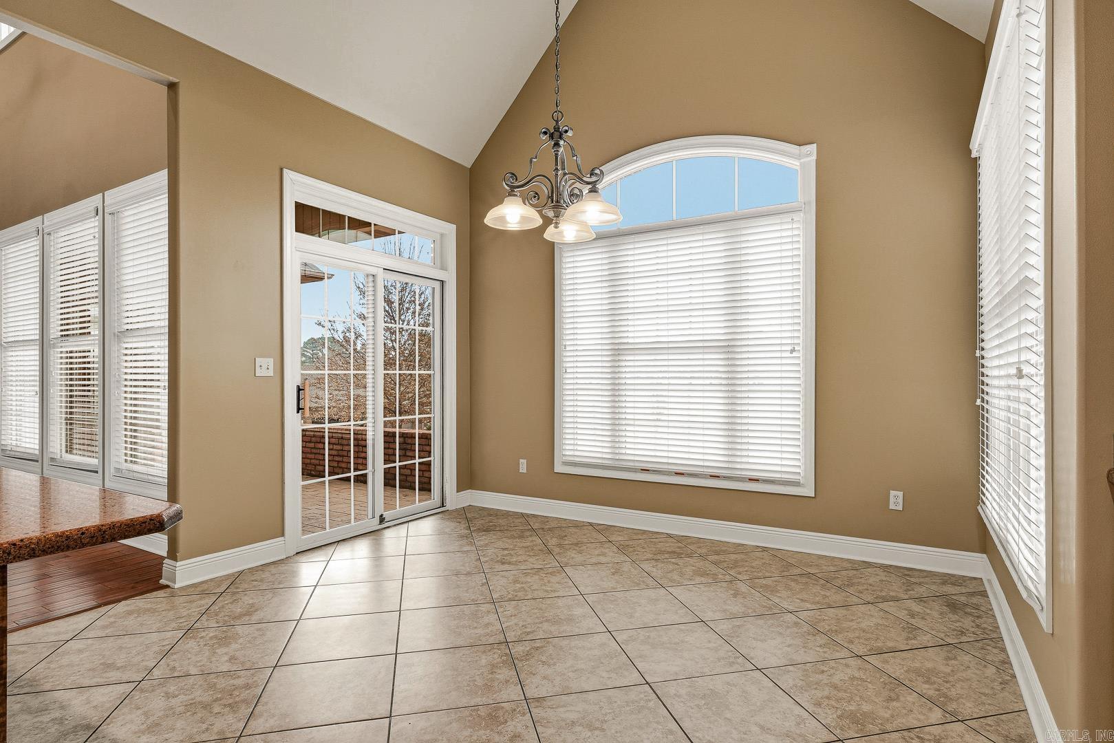 12 Victor  Paragould, AR