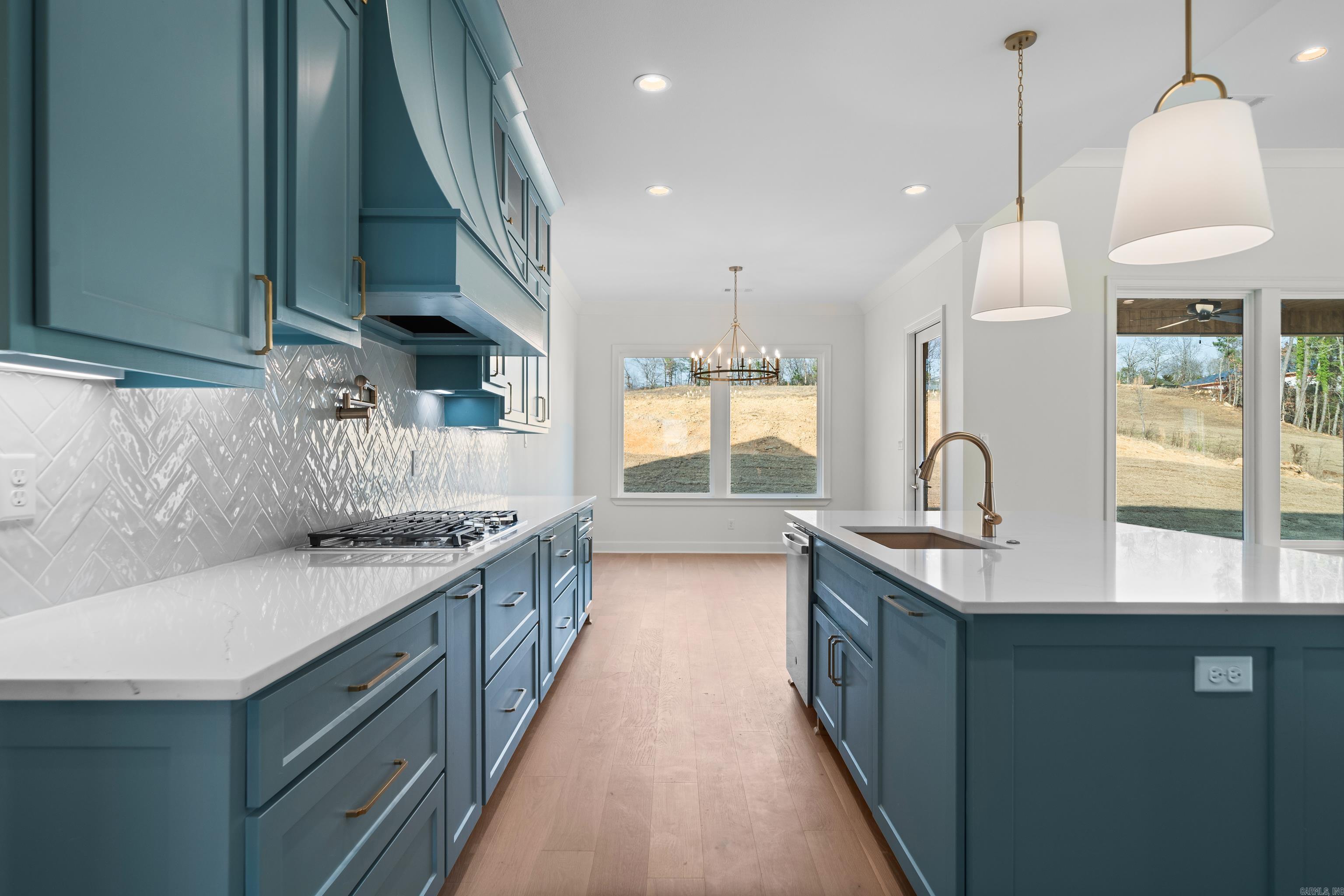 231 Post Point Hot Springs, AR 71913