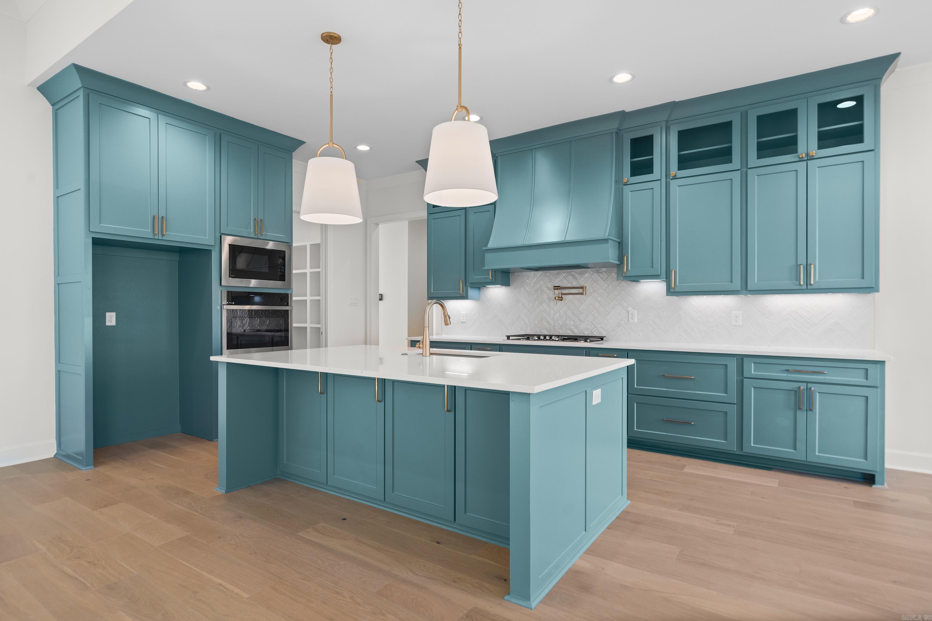 231 Post Point Hot Springs, AR 71913