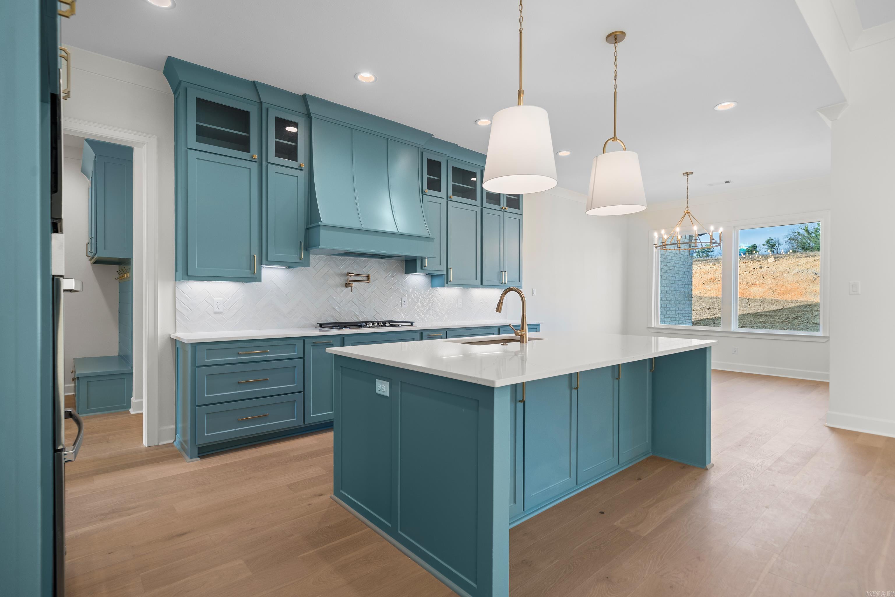 231 Post Point Hot Springs, AR 71913