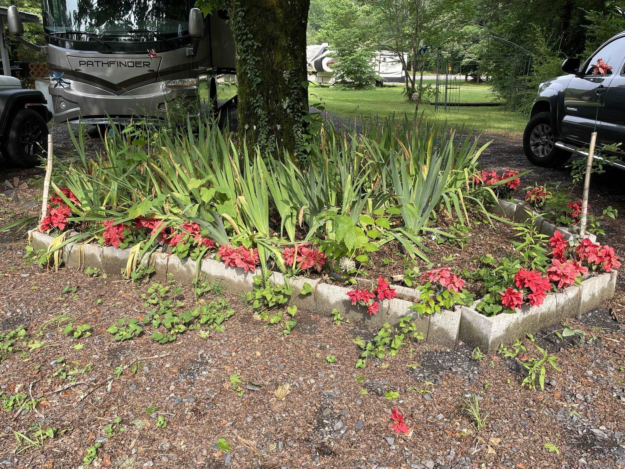 5918 HWY 8 EAST  Mena, AR