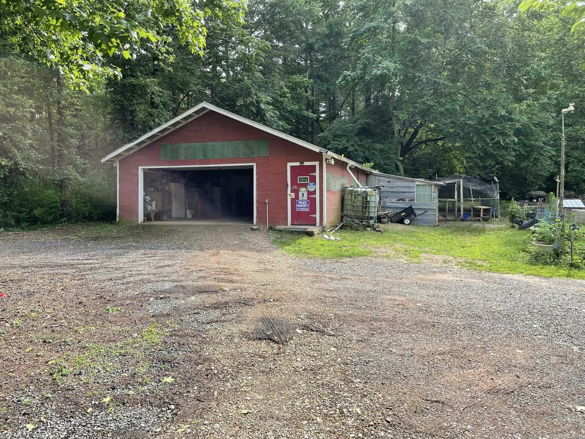 5918 HWY 8 EAST  Mena, AR