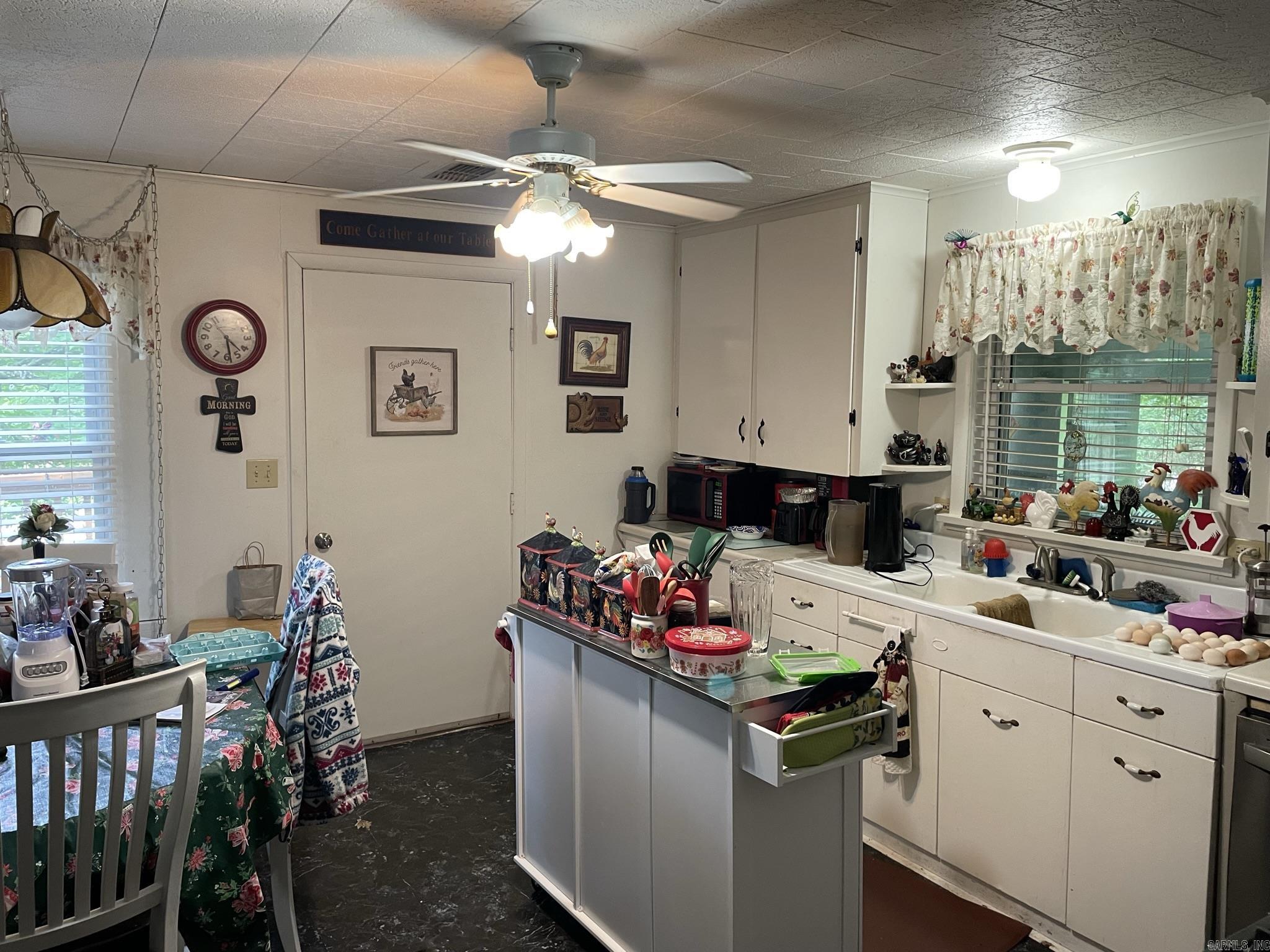 5918 HWY 8 EAST  Mena, AR