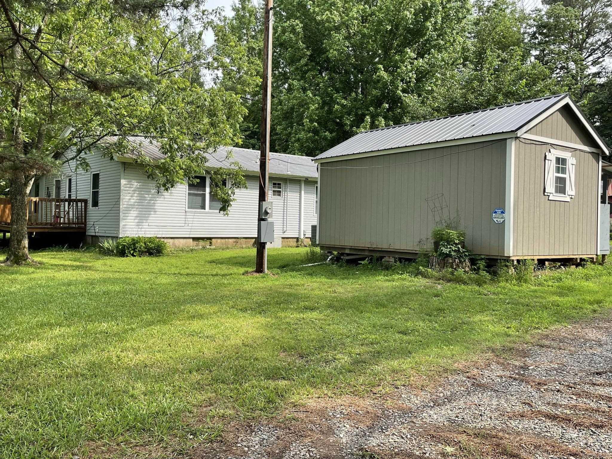 5918 HWY 8 EAST  Mena, AR