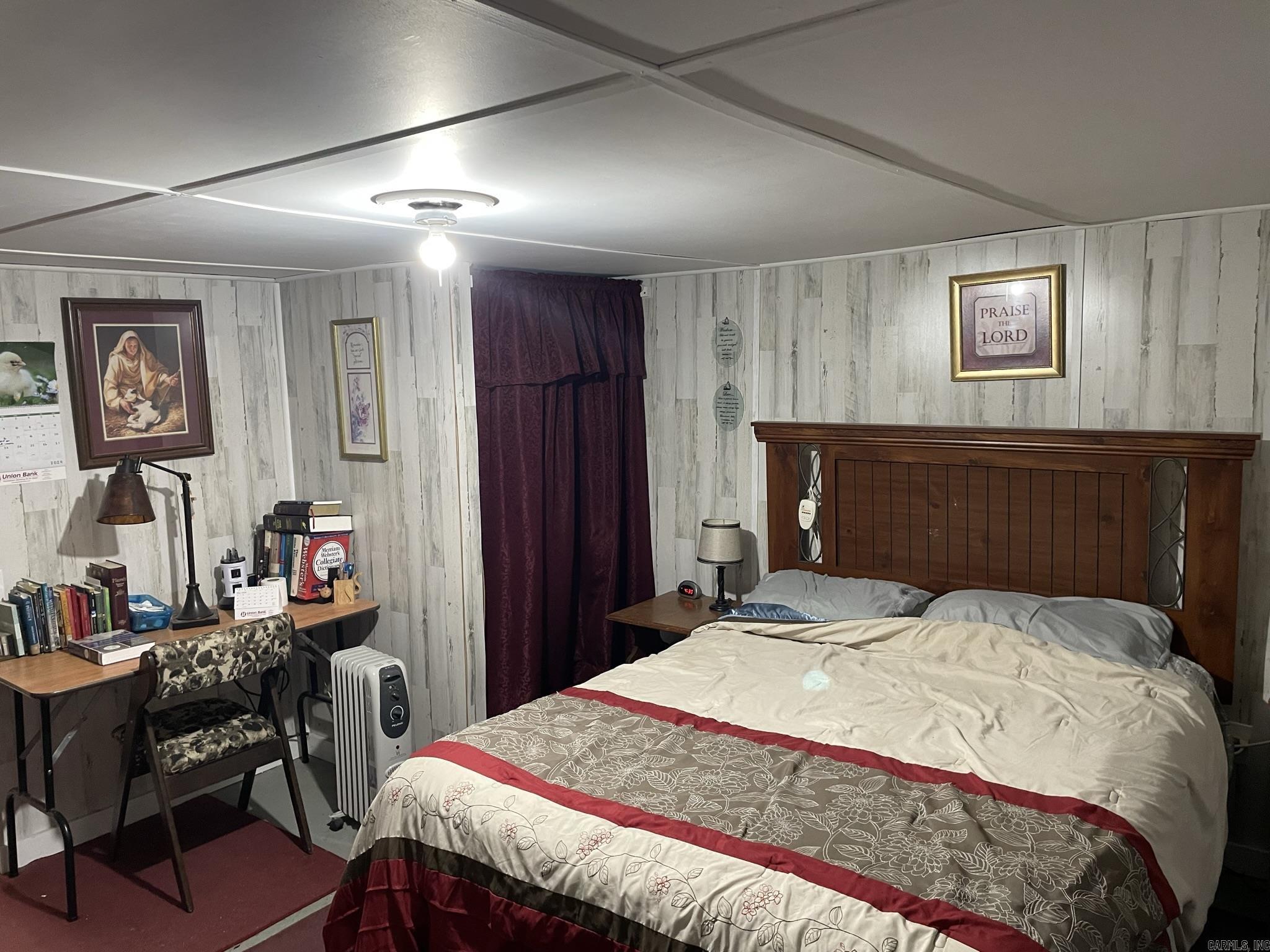 5918 HWY 8 EAST  Mena, AR