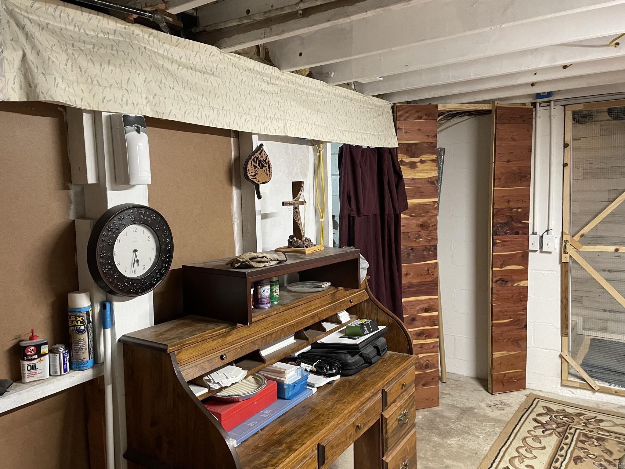 5918 HWY 8 EAST  Mena, AR