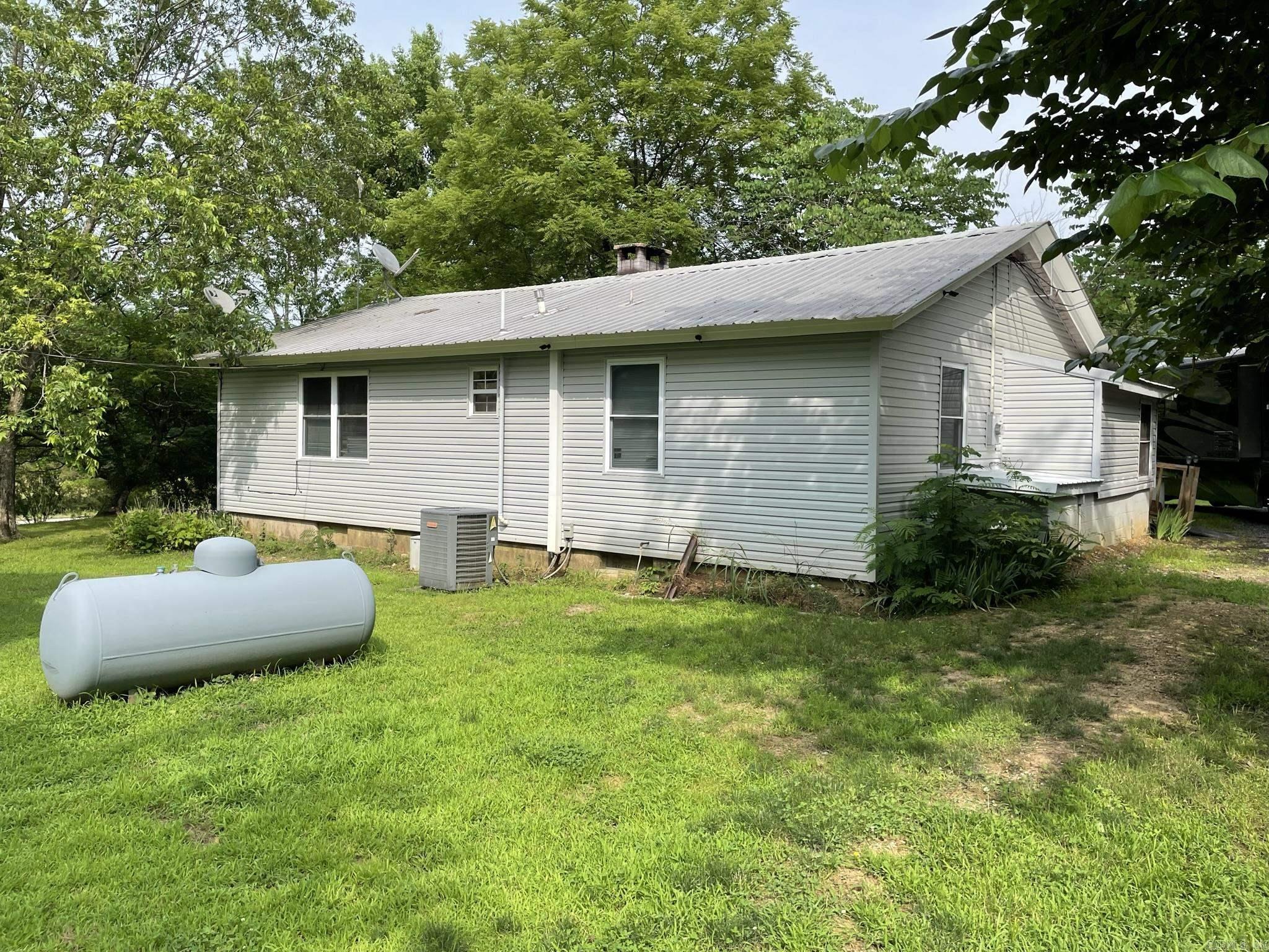 5918 HWY 8 EAST  Mena, AR