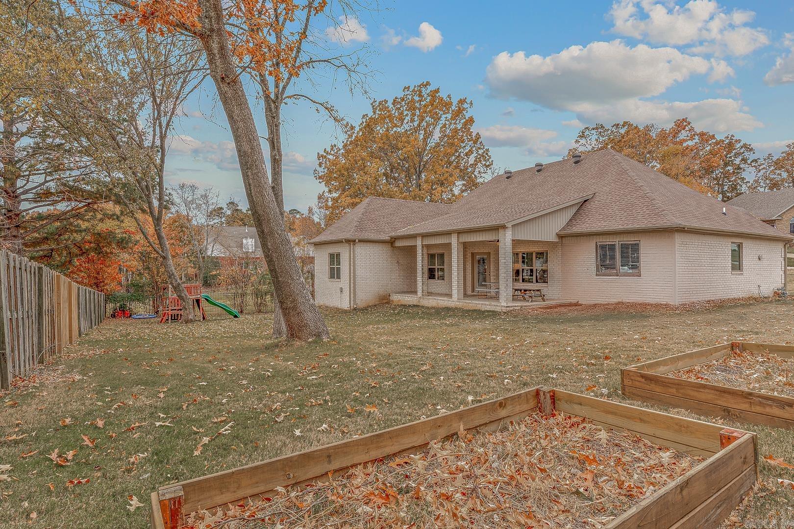 3920 Towering Oaks  Jonesboro, AR