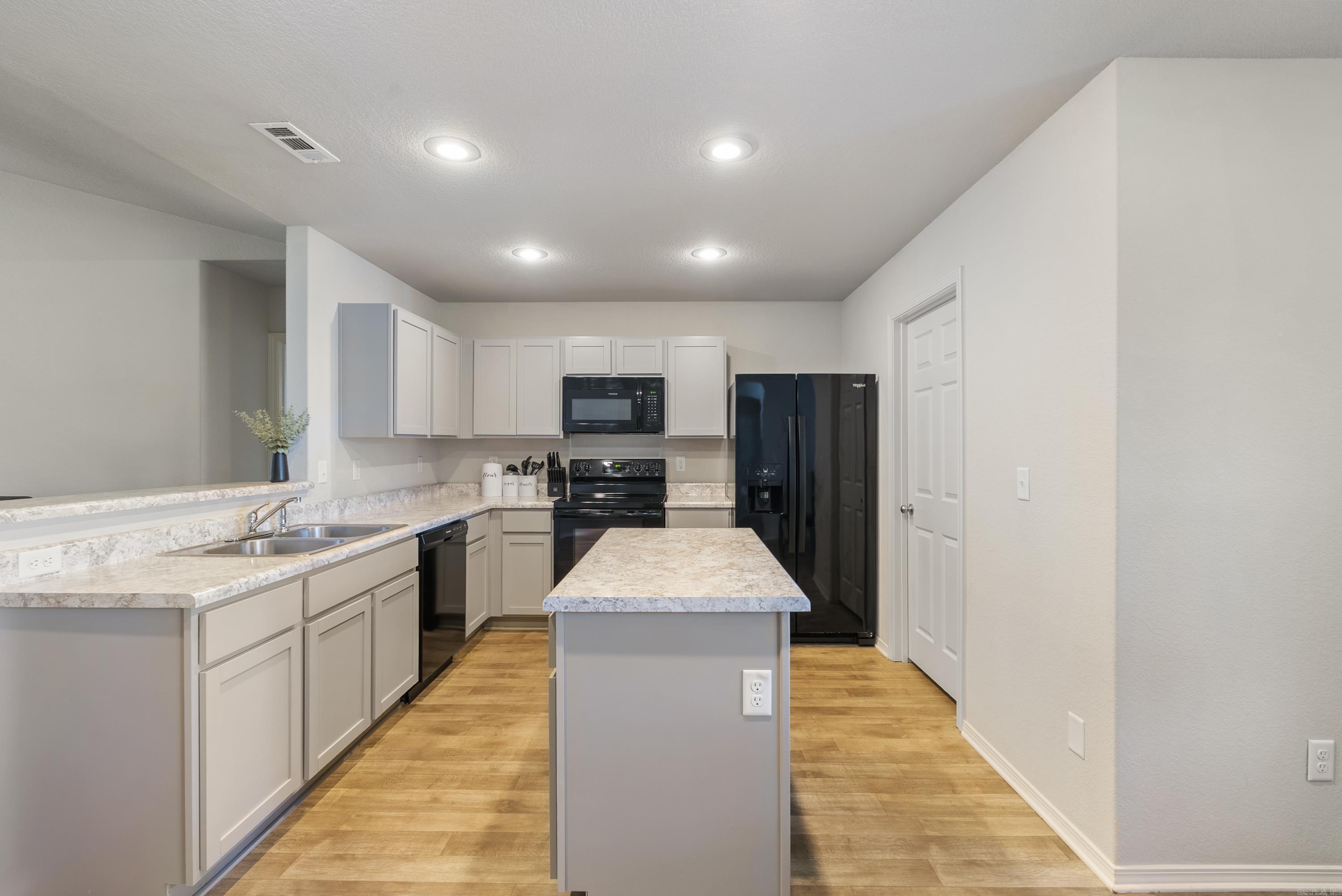 7009 Woodsgate  Alexander, AR