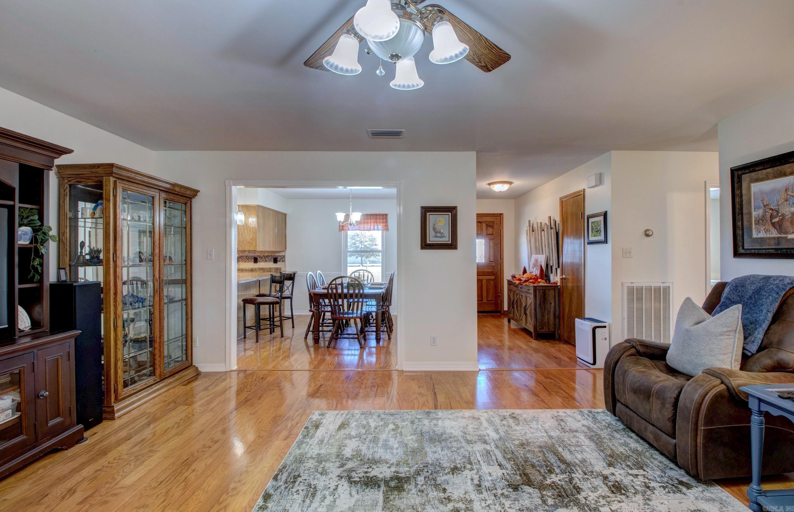 817 N Walkers Corner  Scott, AR