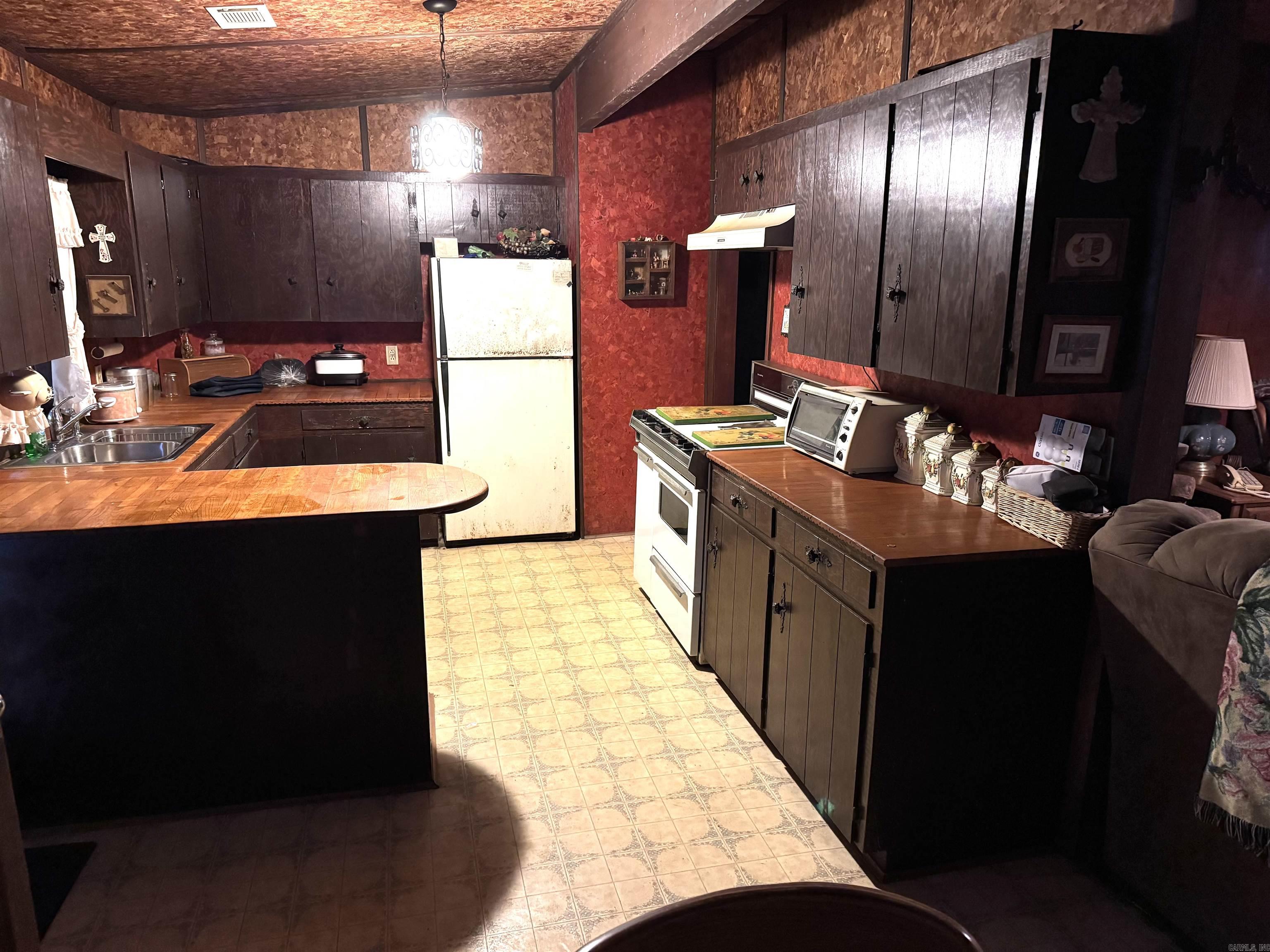 414 N Wilks  McRae, AR