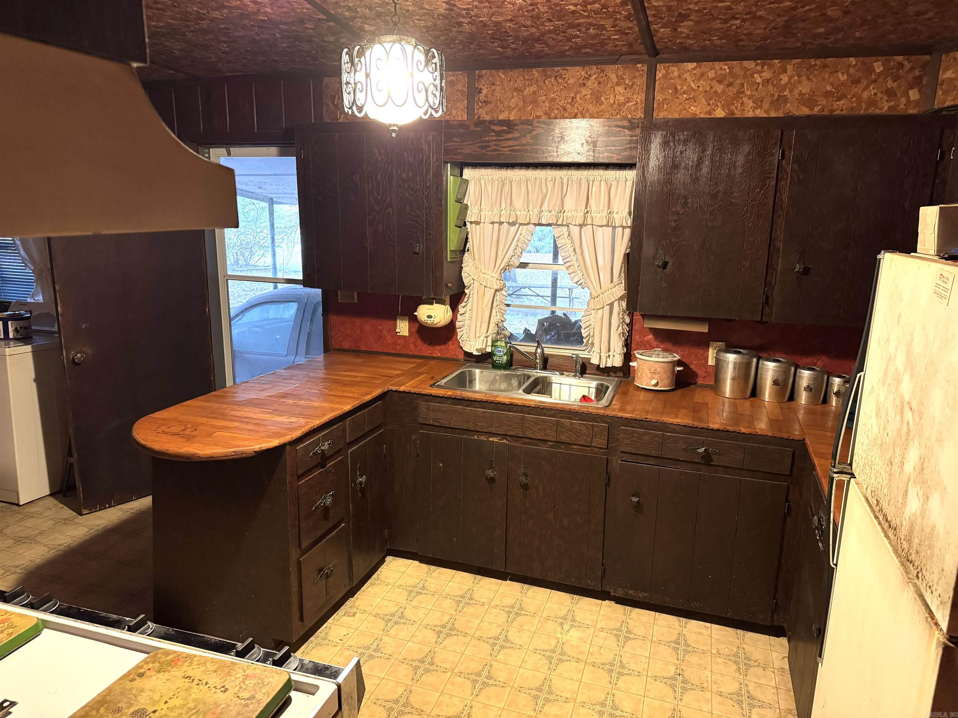 414 N Wilks  McRae, AR