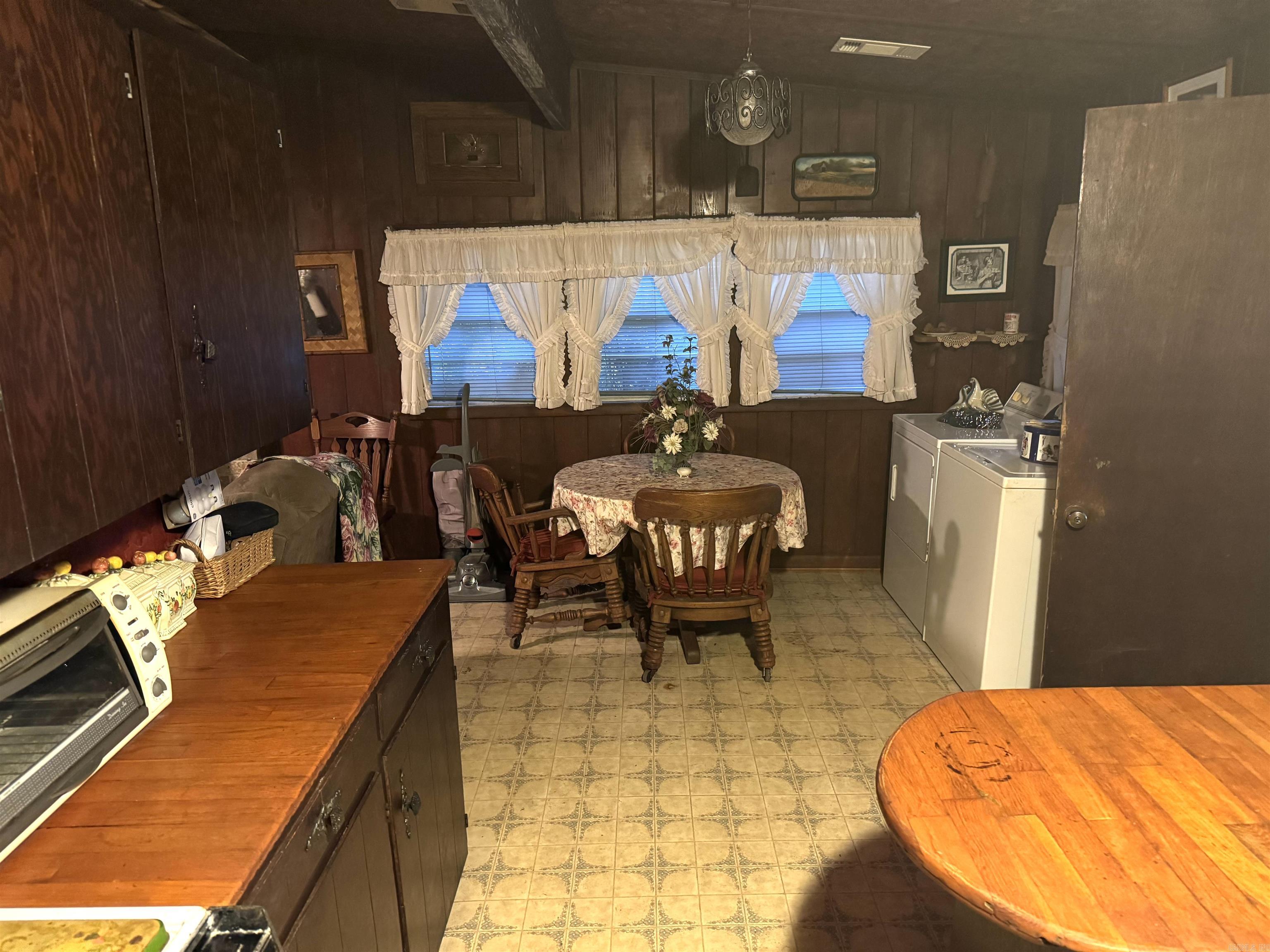 414 N Wilks  McRae, AR