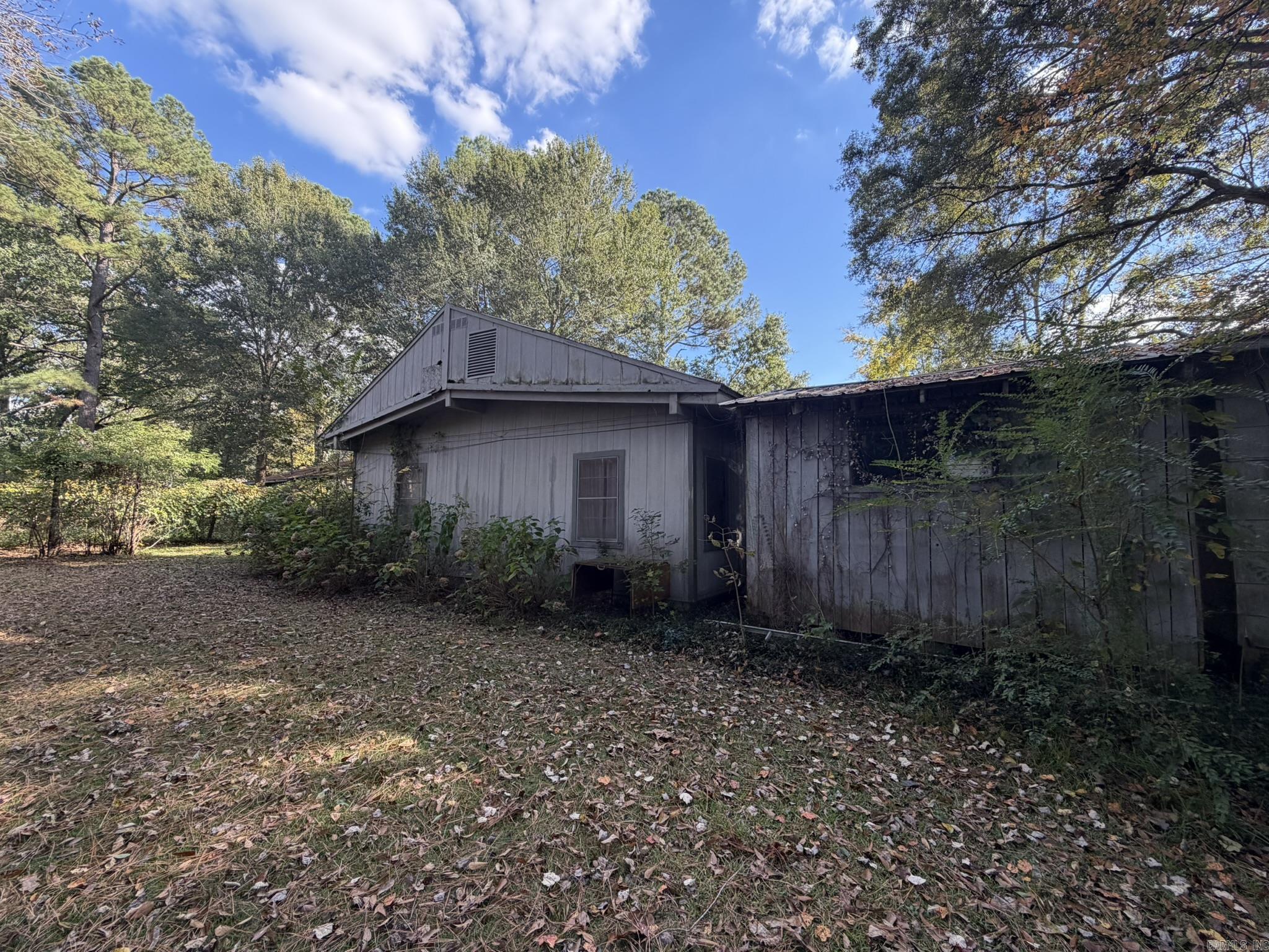 414 N Wilks  McRae, AR