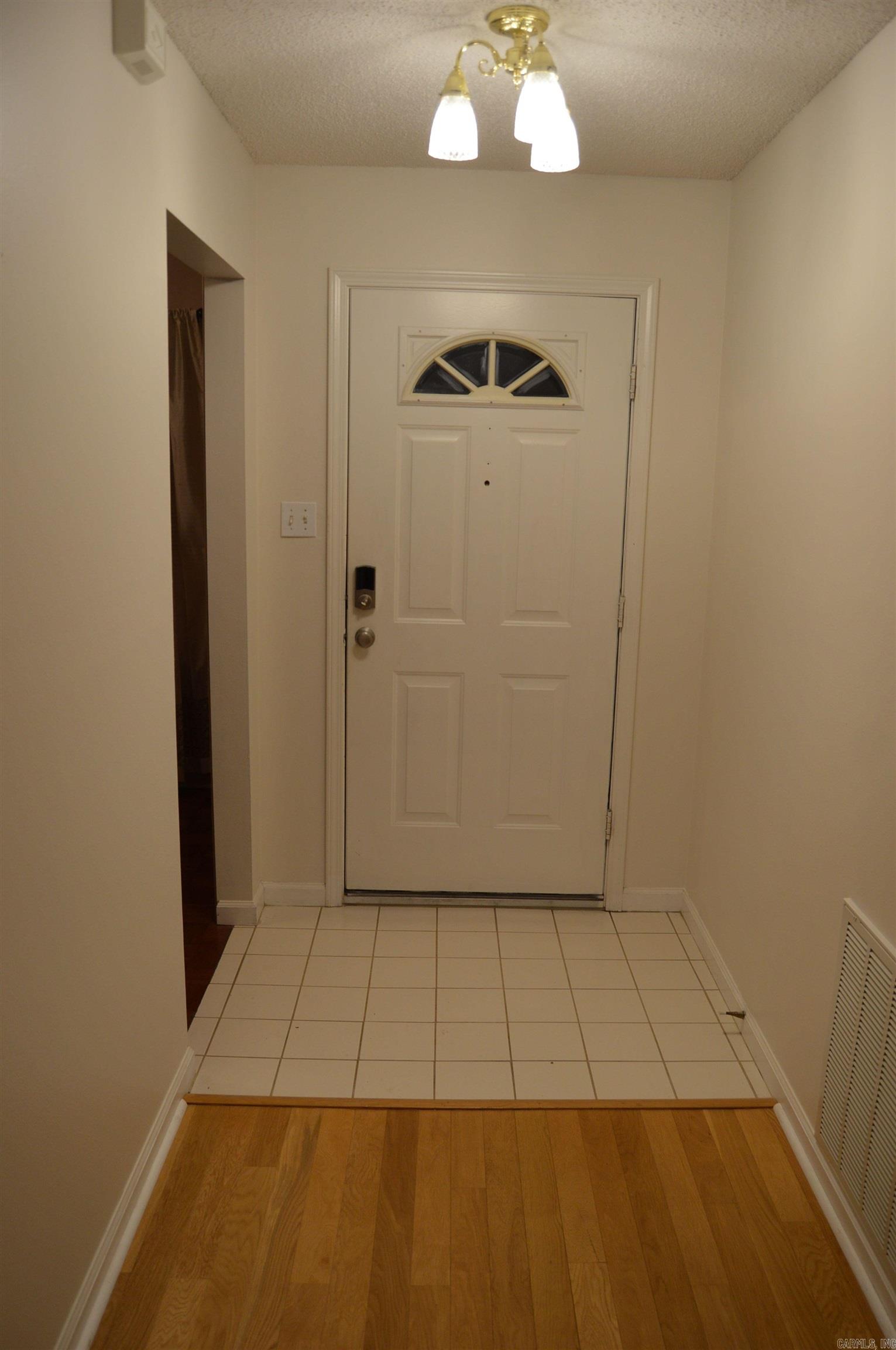 2501 Mount Vernon  Benton, AR