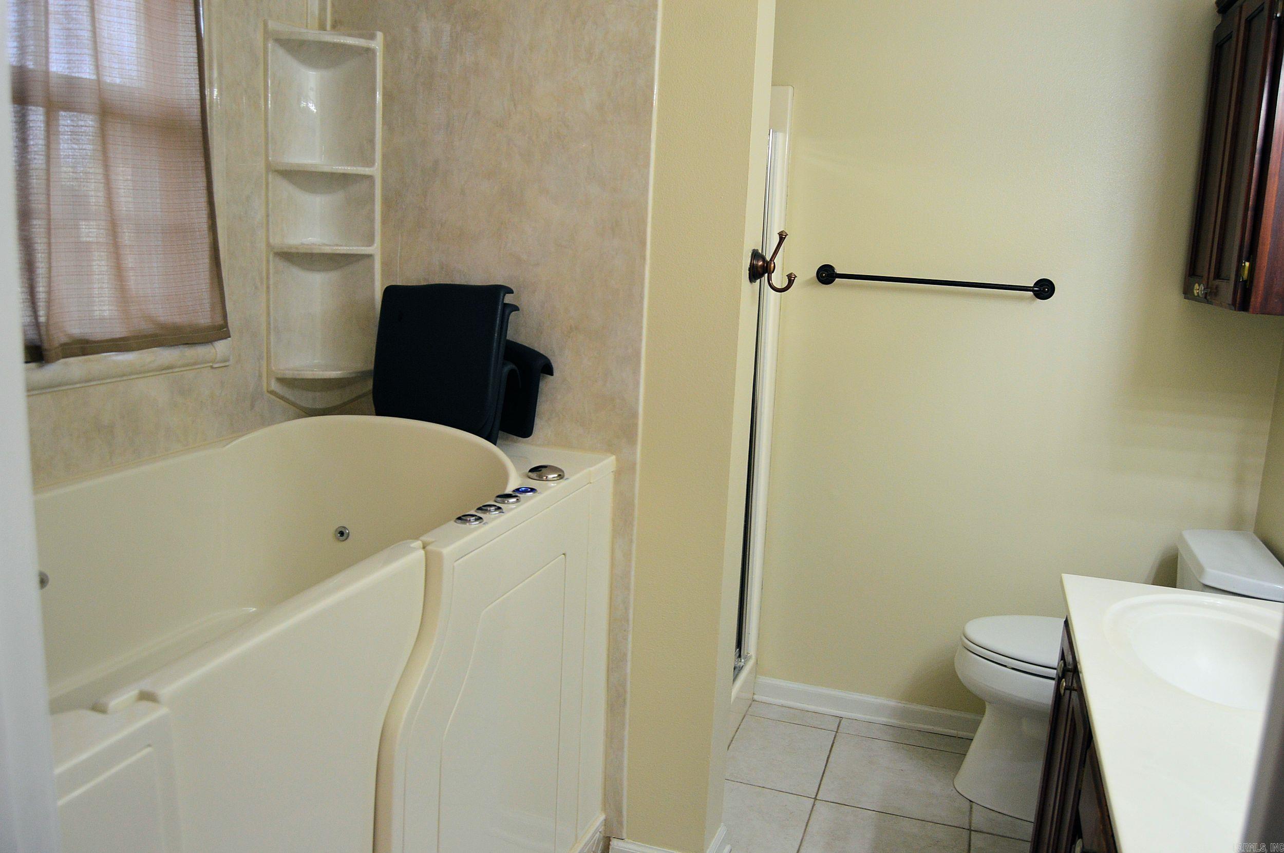 2501 Mount Vernon  Benton, AR