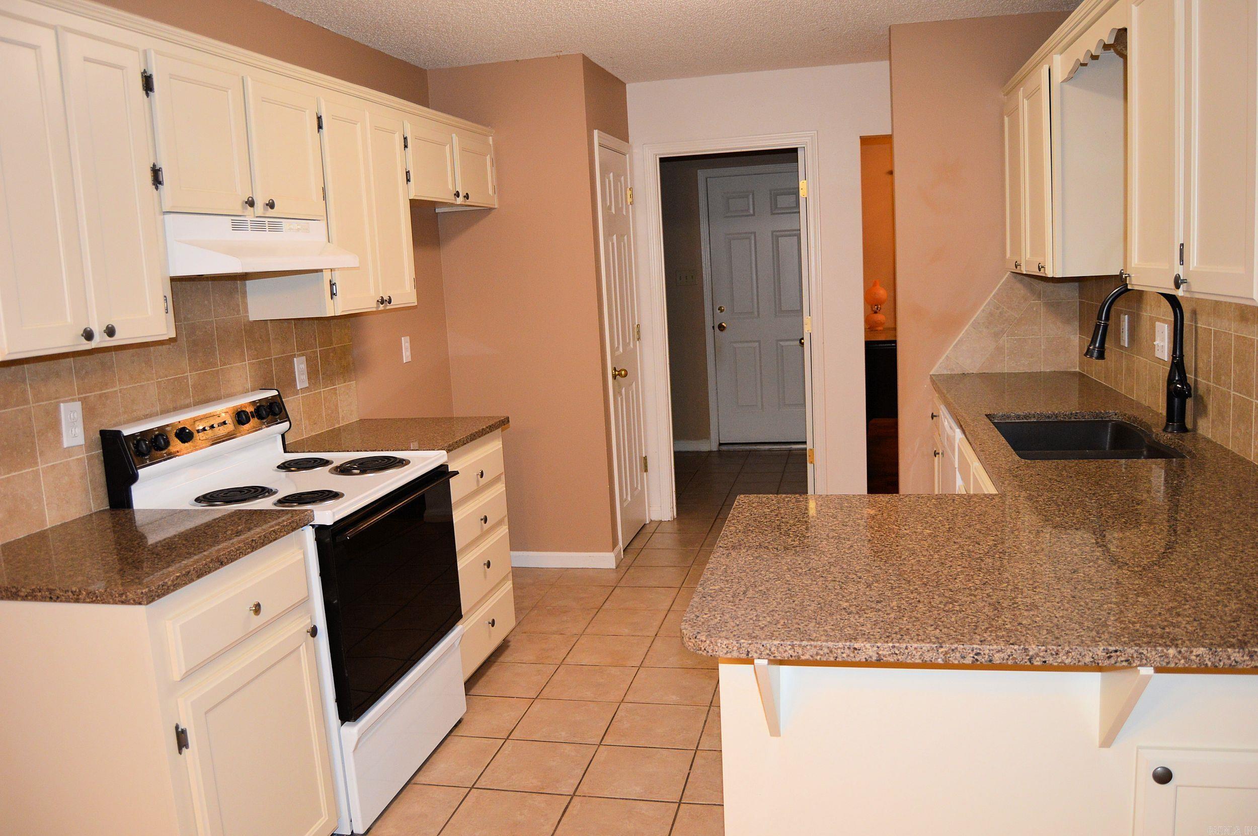 2501 Mount Vernon  Benton, AR