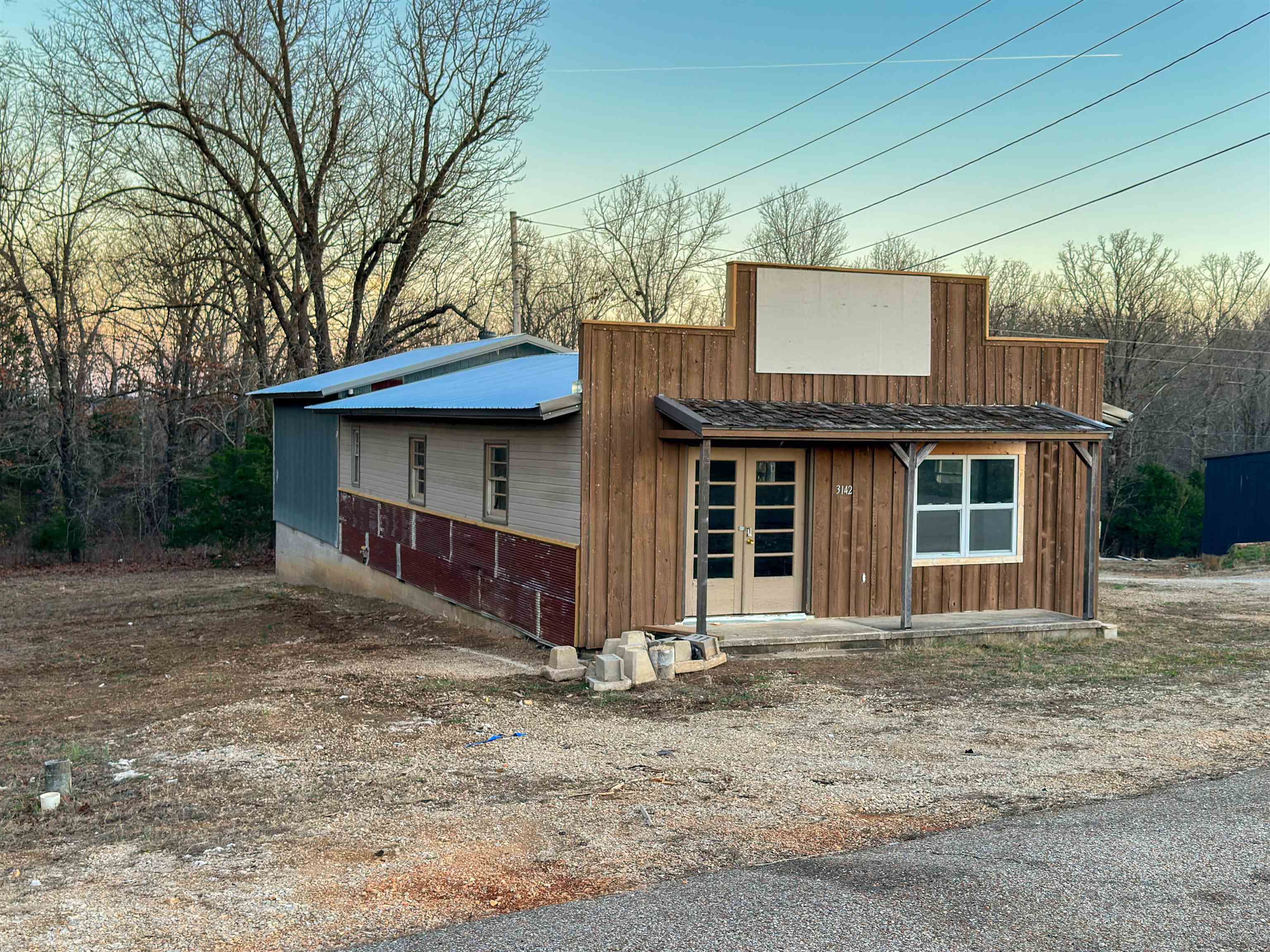 3142 Highway 62/412  Highland, AR
