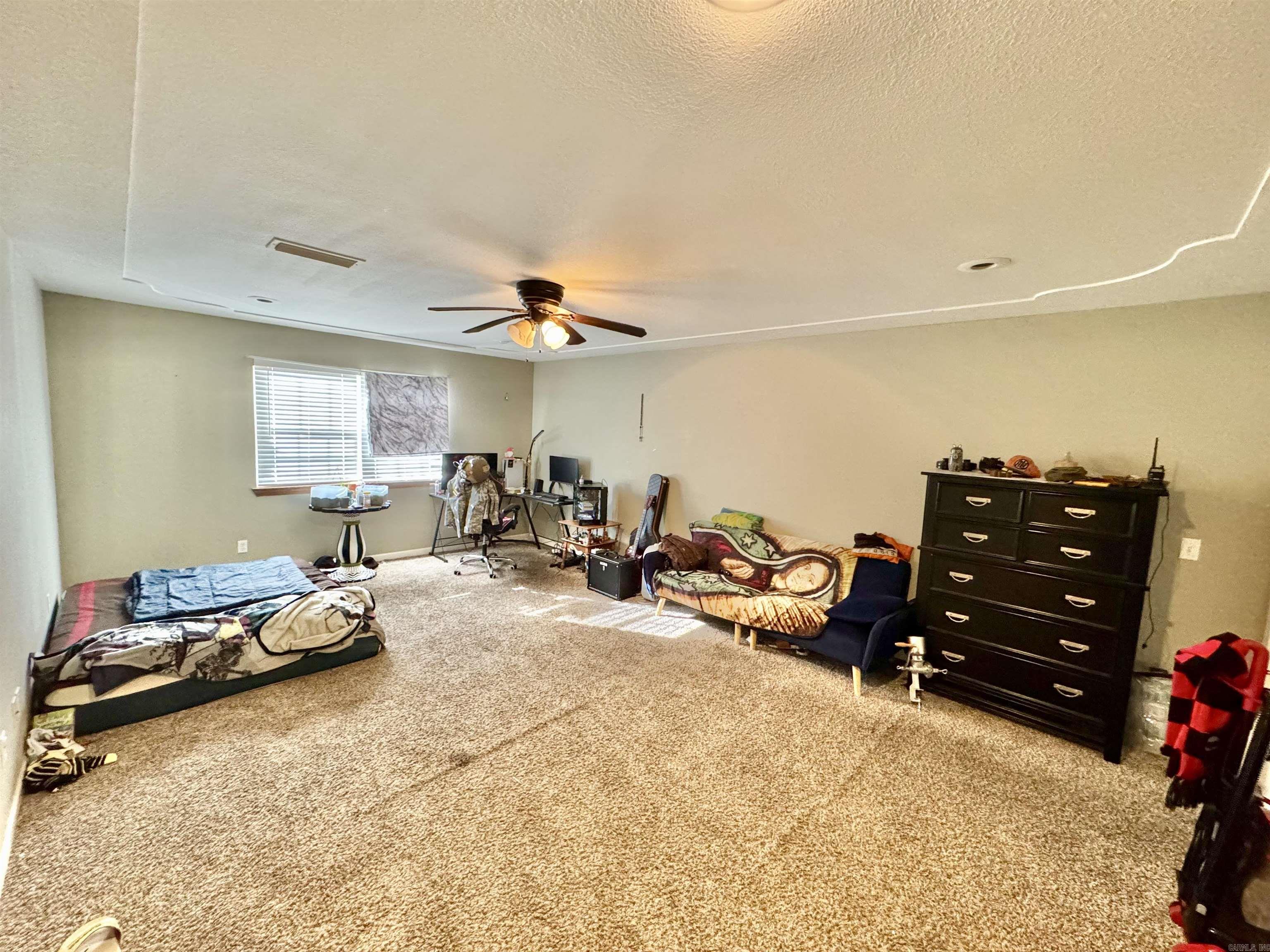 604 Frances Cove Apts. A-D 606 Frances Cove Apts A-B, 594 White Water Dr. A-B Mountain View, AR