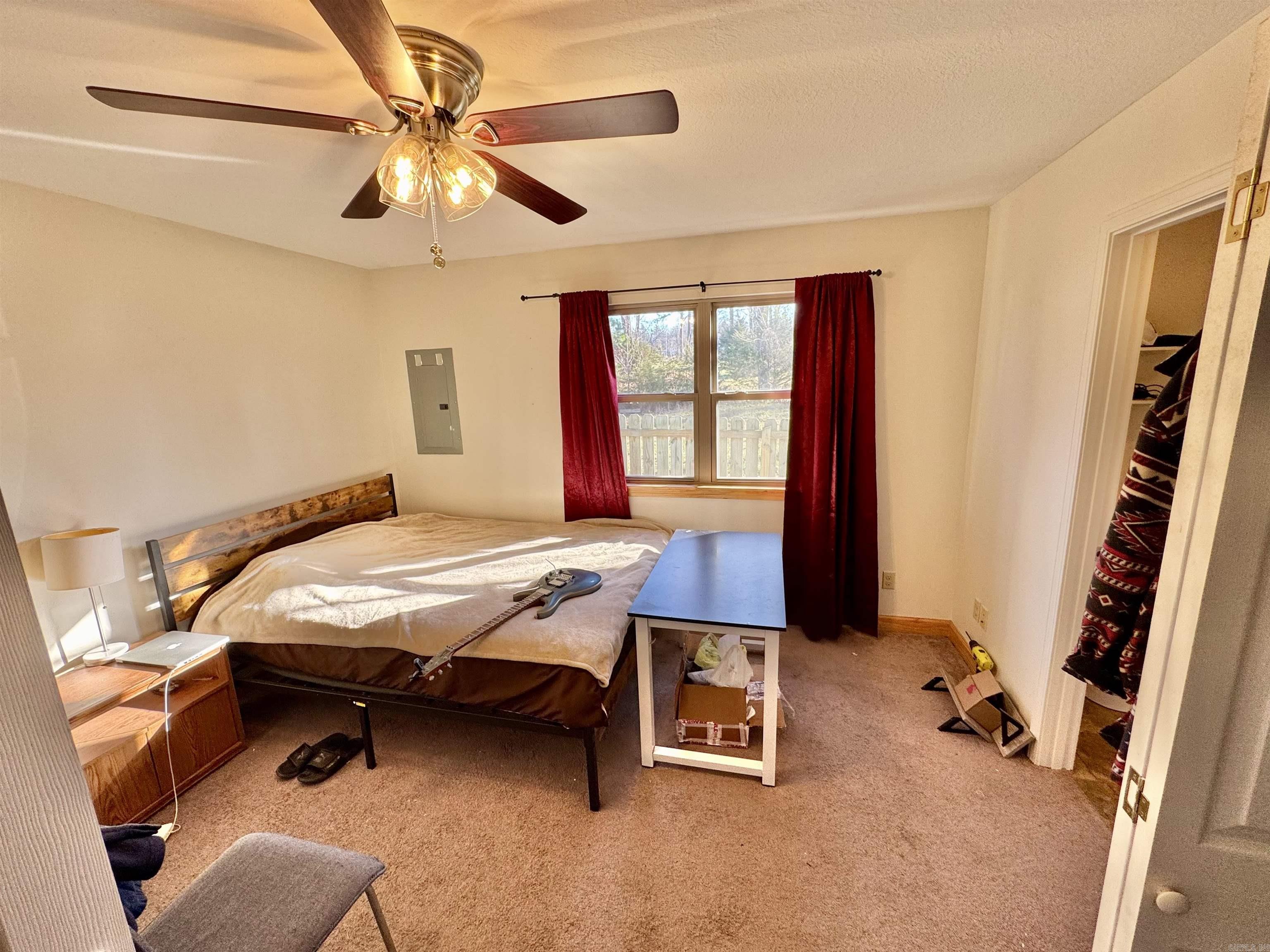 604 Frances Cove Apts. A-D 606 Frances Cove Apts A-B, 594 White Water Dr. A-B Mountain View, AR