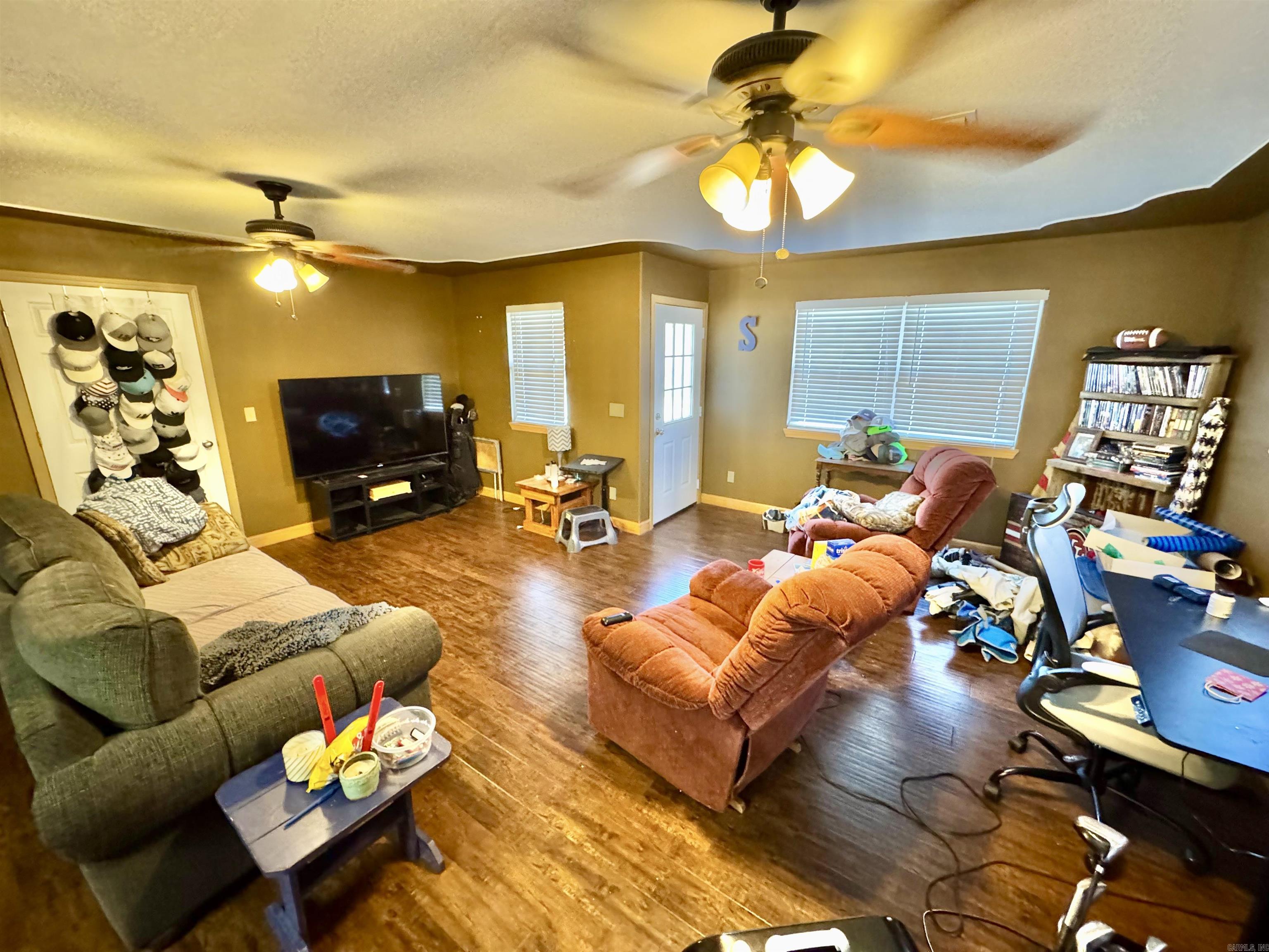 604 Frances Cove Apts. A-D 606 Frances Cove Apts A-B, 594 White Water Dr. A-B Mountain View, AR