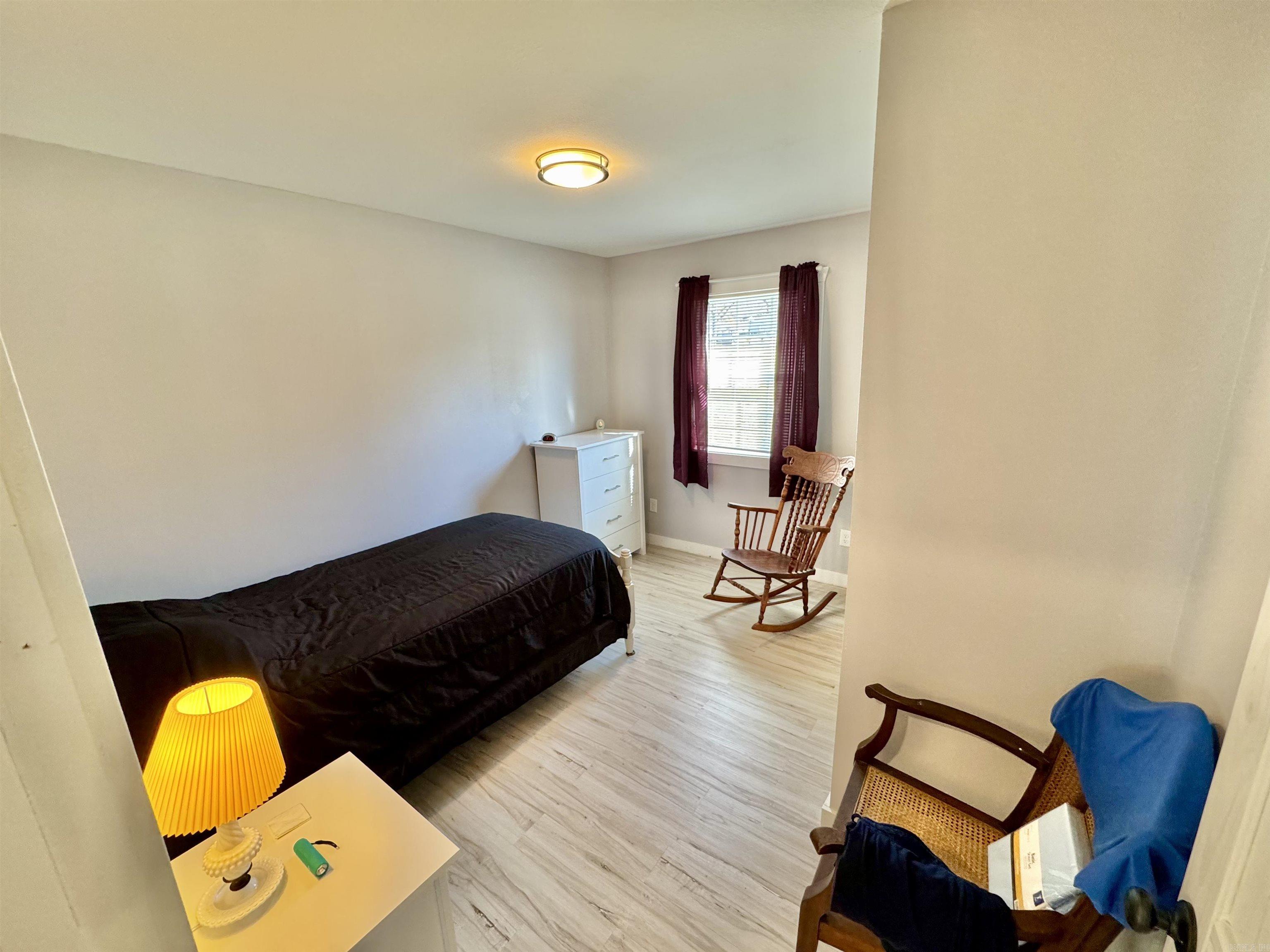 604 Frances Cove Apts. A-D 606 Frances Cove Apts A-B, 594 White Water Dr. A-B Mountain View, AR