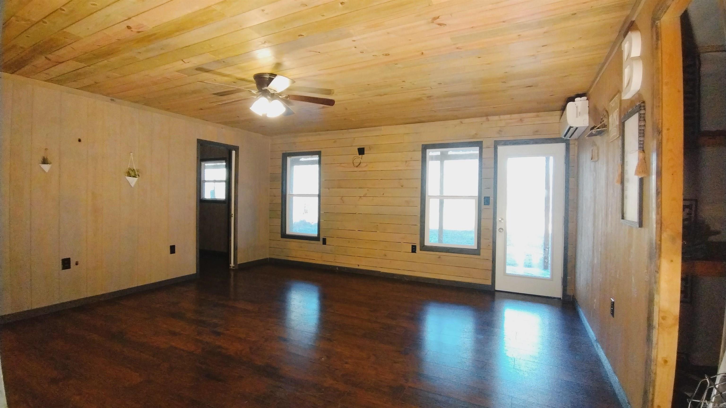 122 Corkwood Lane Hot Springs, AR 71901