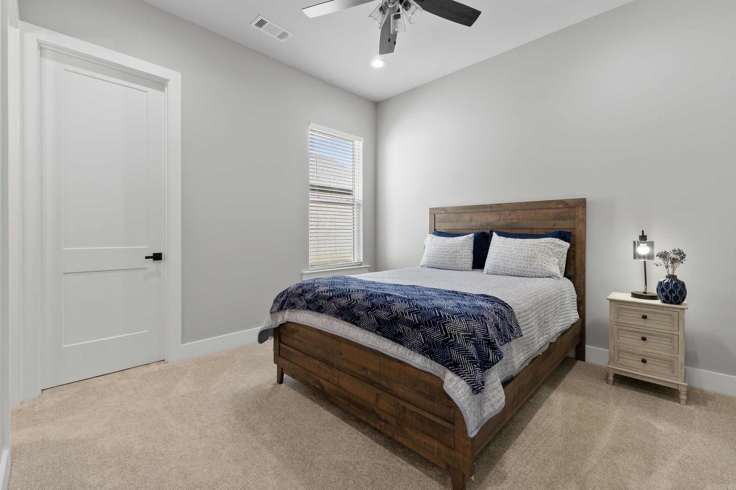 7717 S Shoreline  Benton, AR