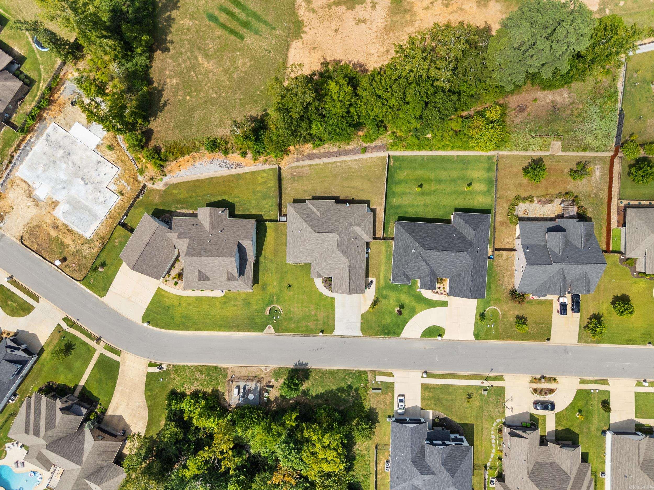 7717 S Shoreline  Benton, AR