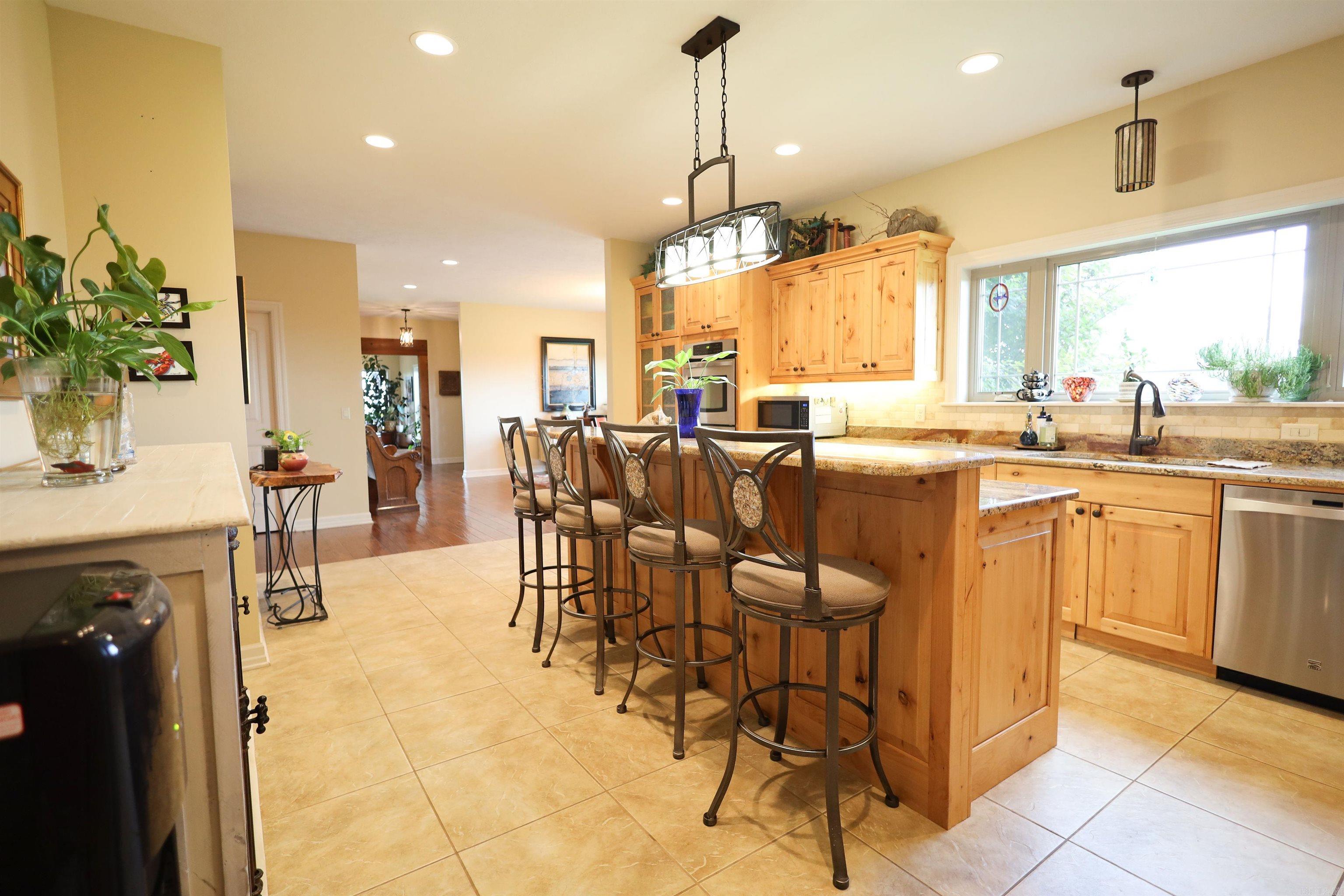 6633 Hwy 201 S  Mountain Home, AR