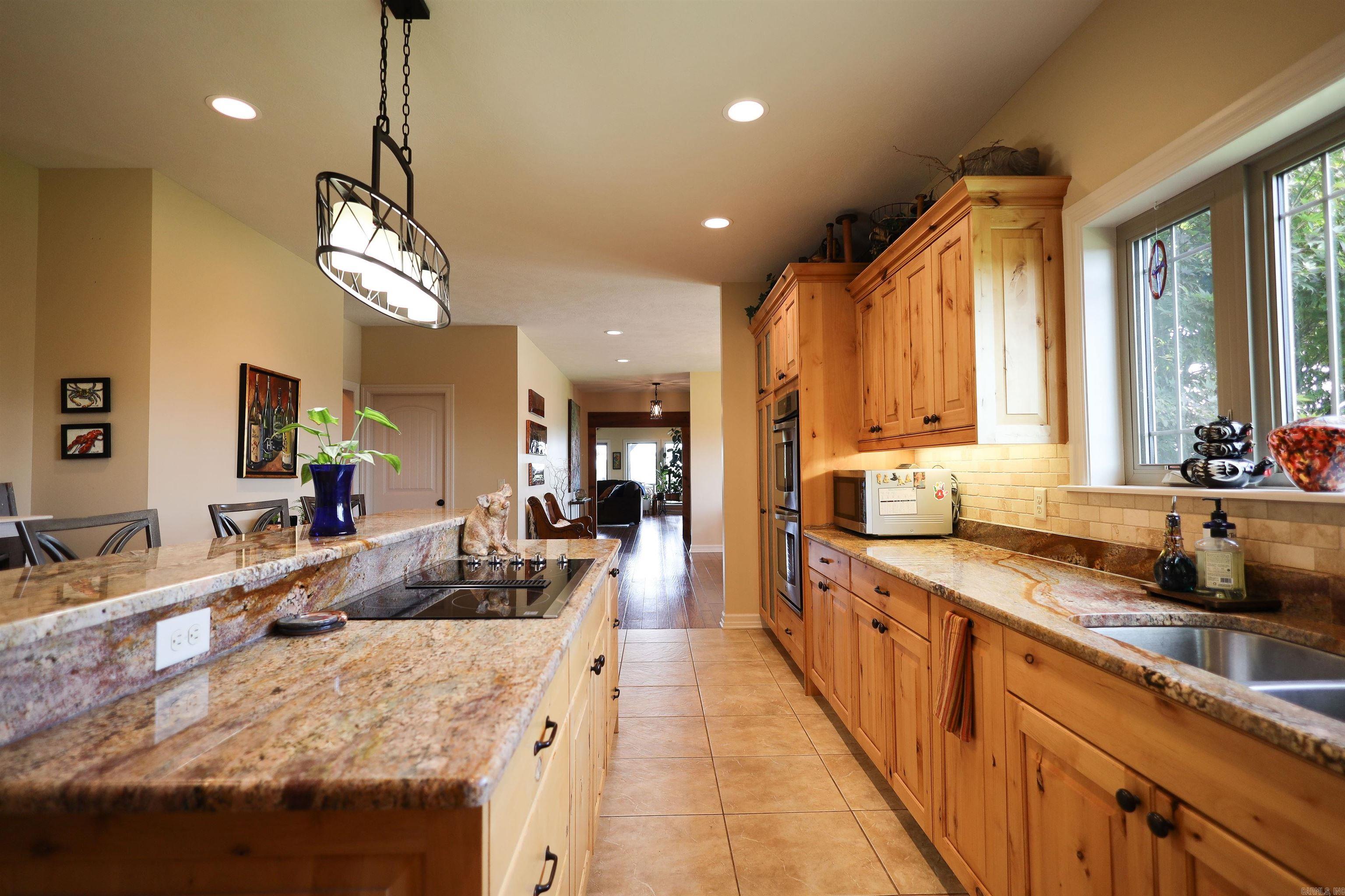 6633 Hwy 201 S  Mountain Home, AR