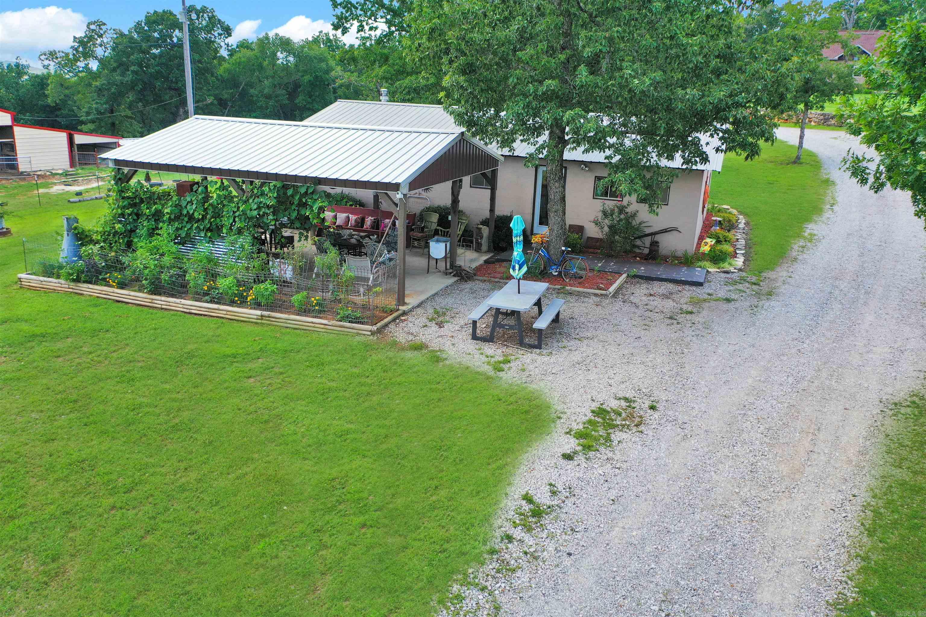 6633 Hwy 201 S  Mountain Home, AR