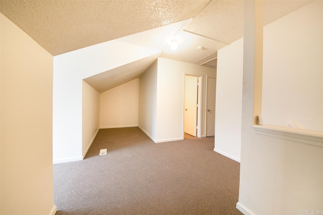 705 N Jackson  Cabot, AR