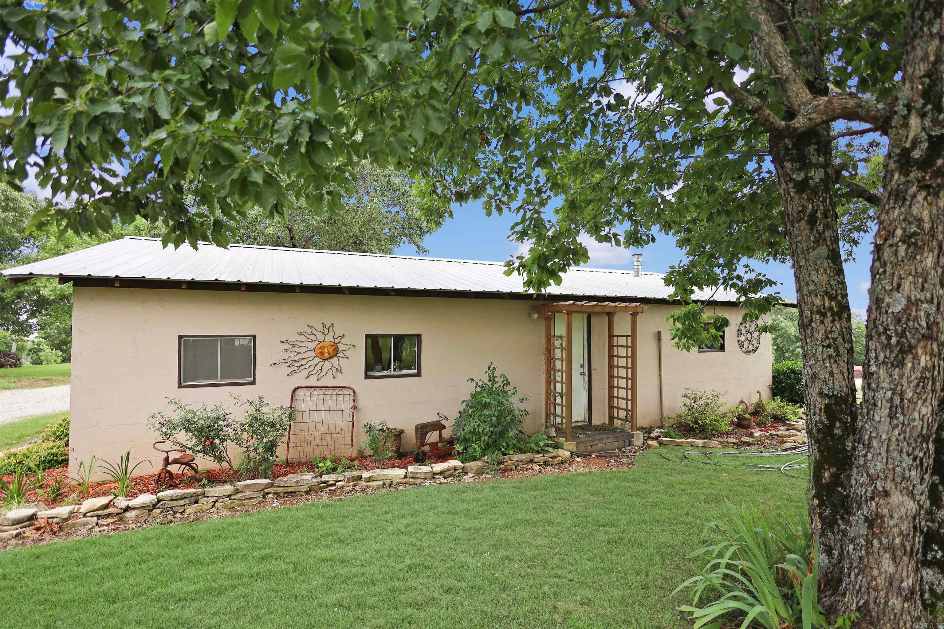 6633 Highway 201 S  Mountain Home, AR