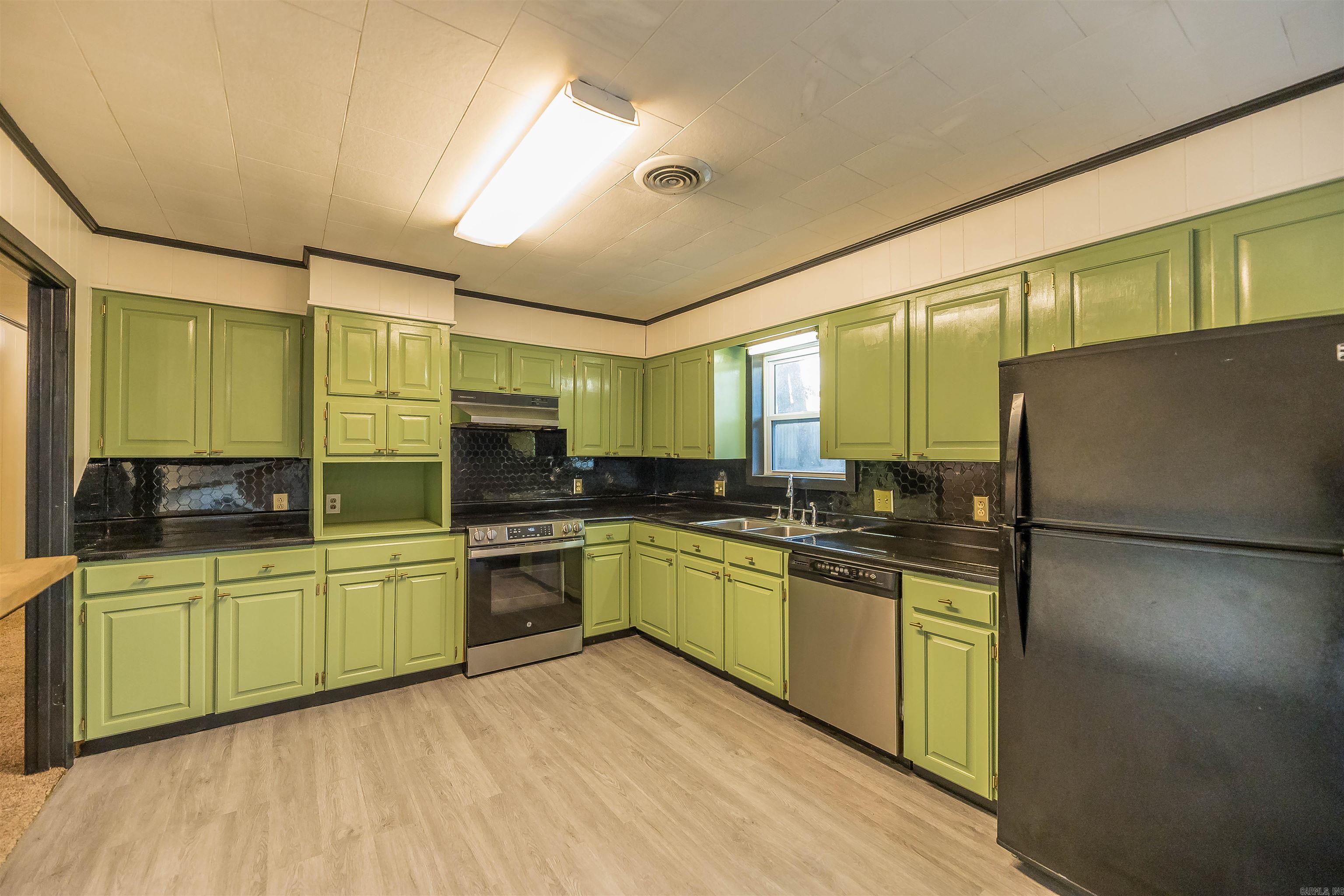 2750 Mimosa Ave  Camden, AR