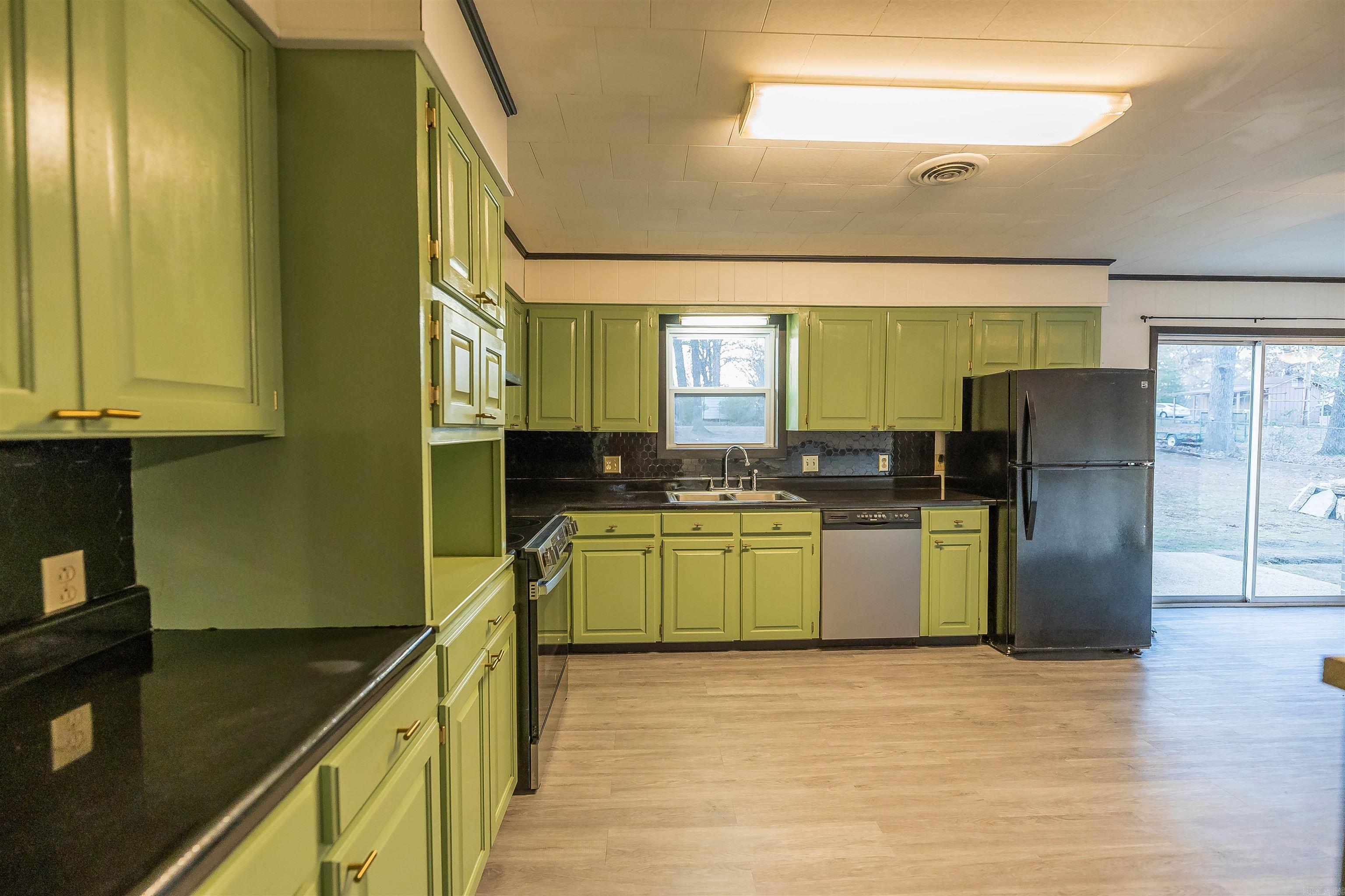 2750 Mimosa Ave  Camden, AR